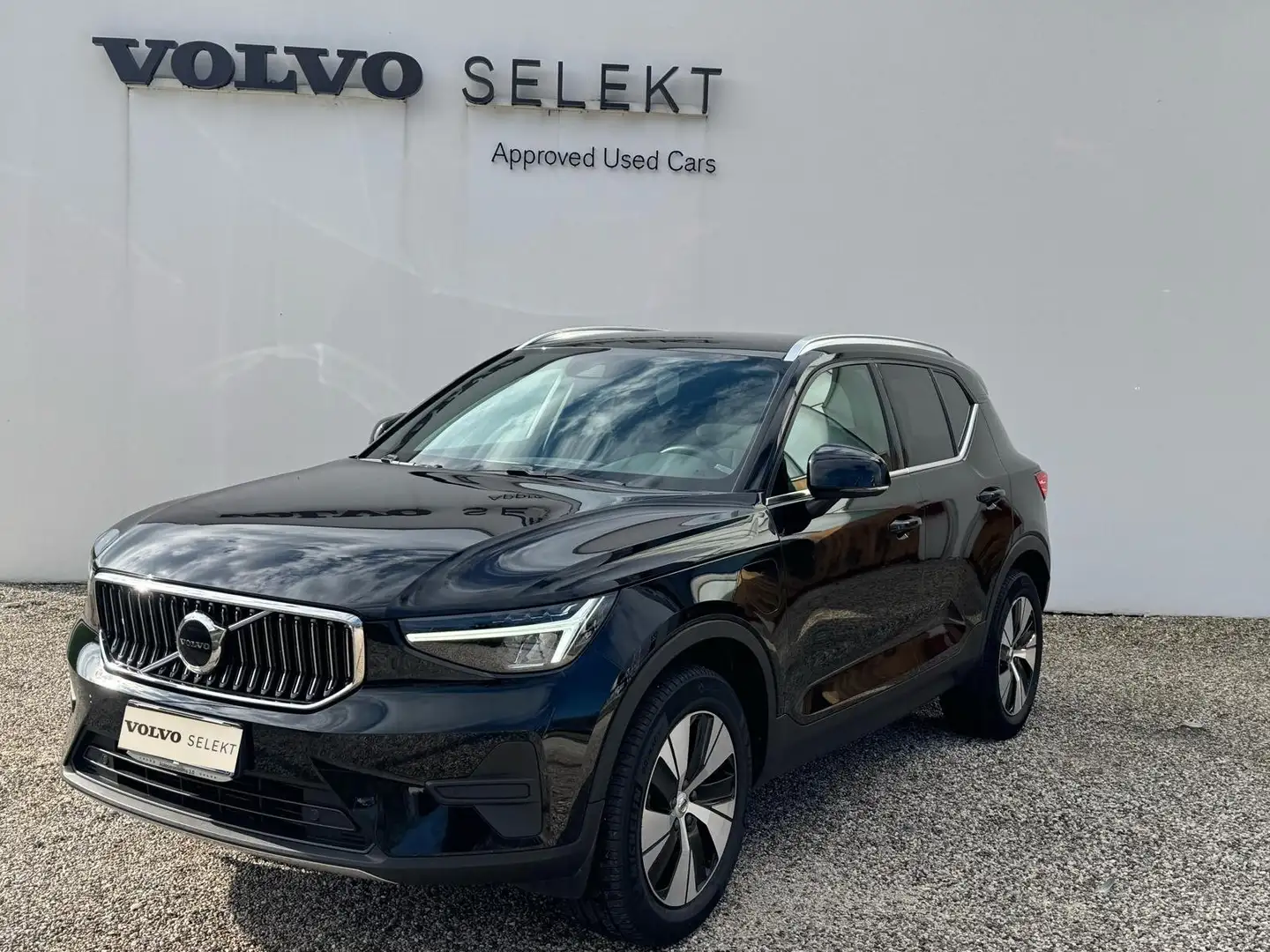 Volvo XC40 XC40 1.5 t4 recharge phev Core auto Nero - 1