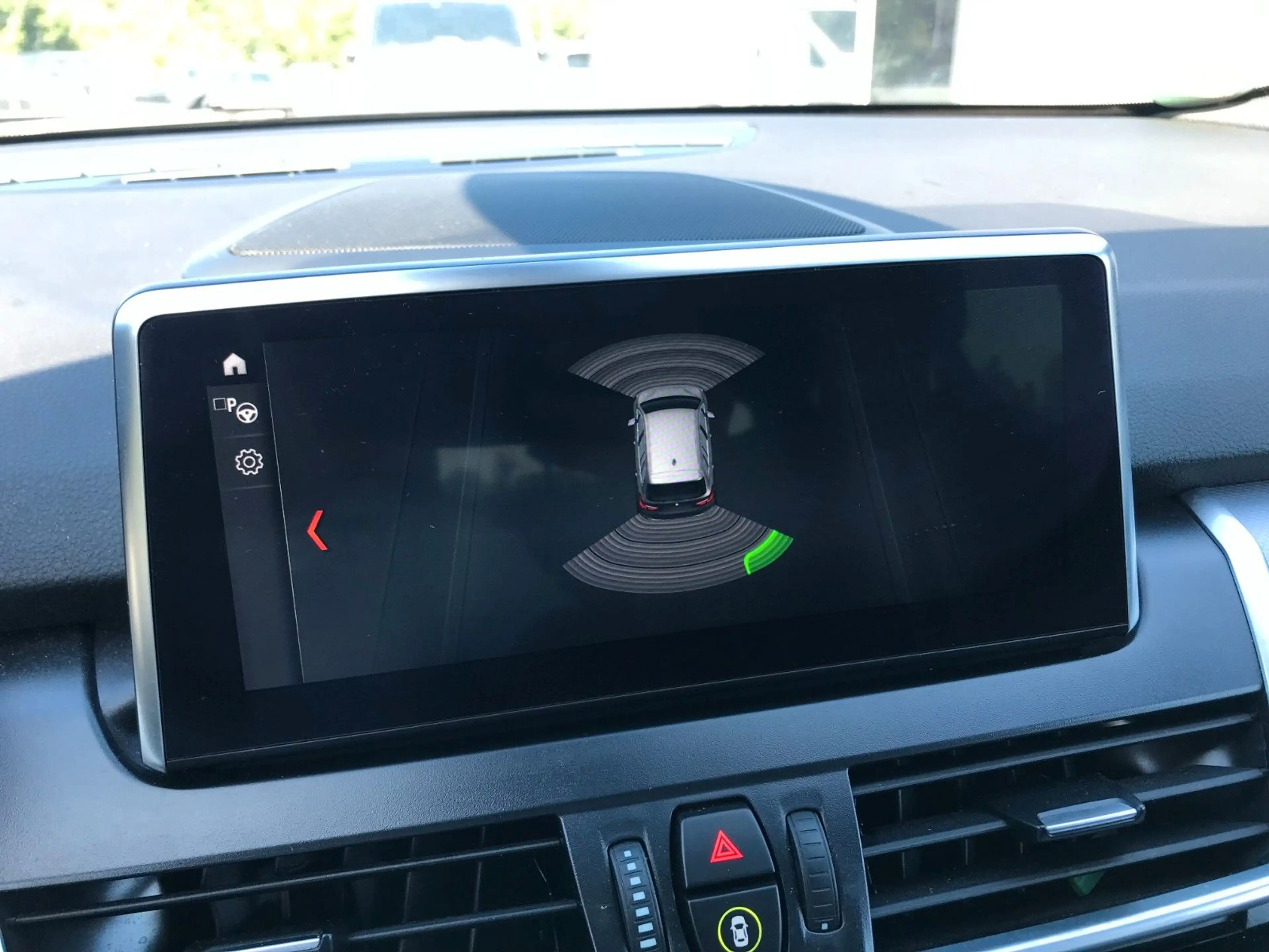 BMW 220 M Sport xDrive Memo HUD AHK ACC — photo 10