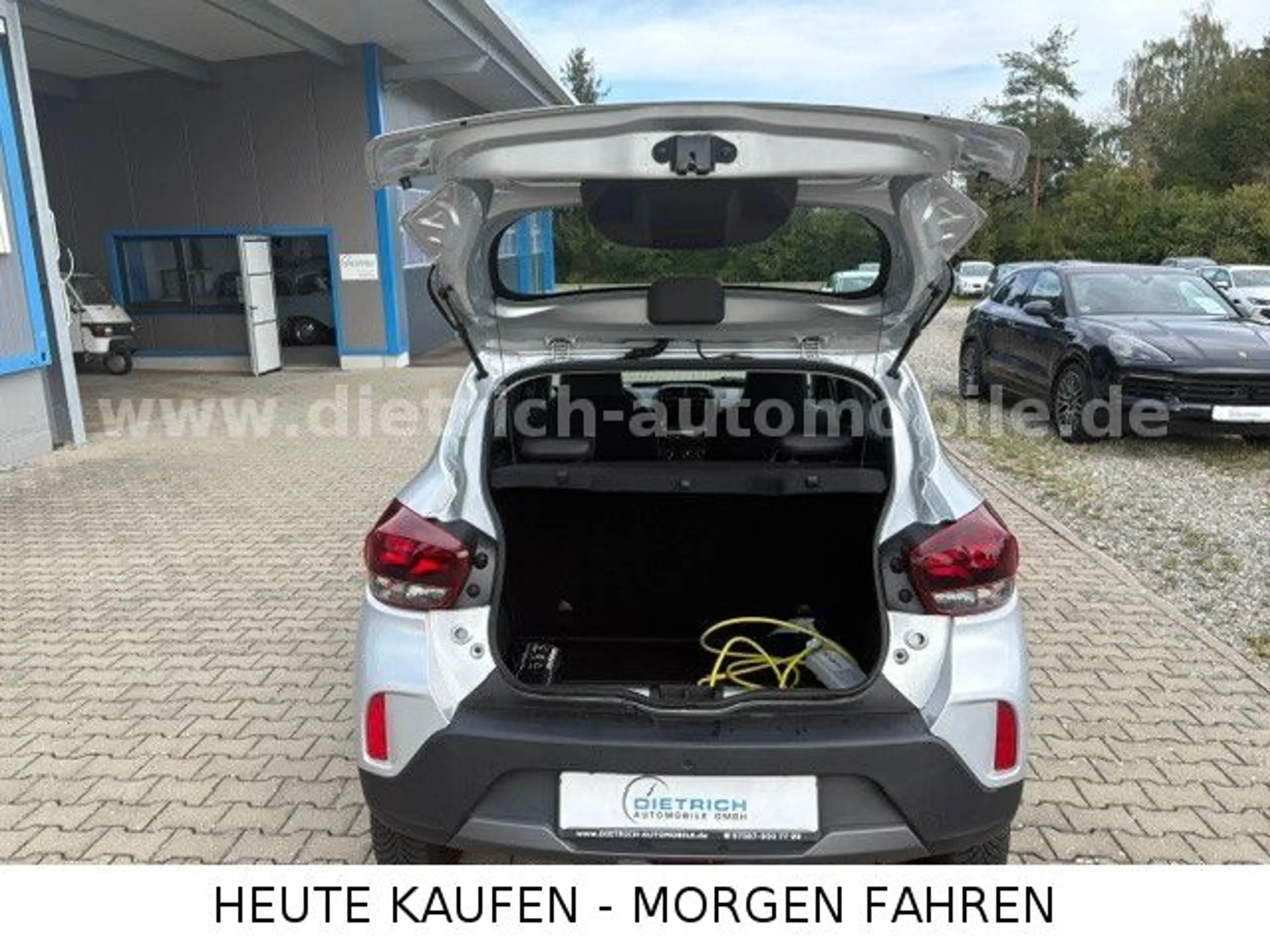 Dacia Spring Extreme Electric 65 KAMERA PDC AUTOMATIC — photo 9