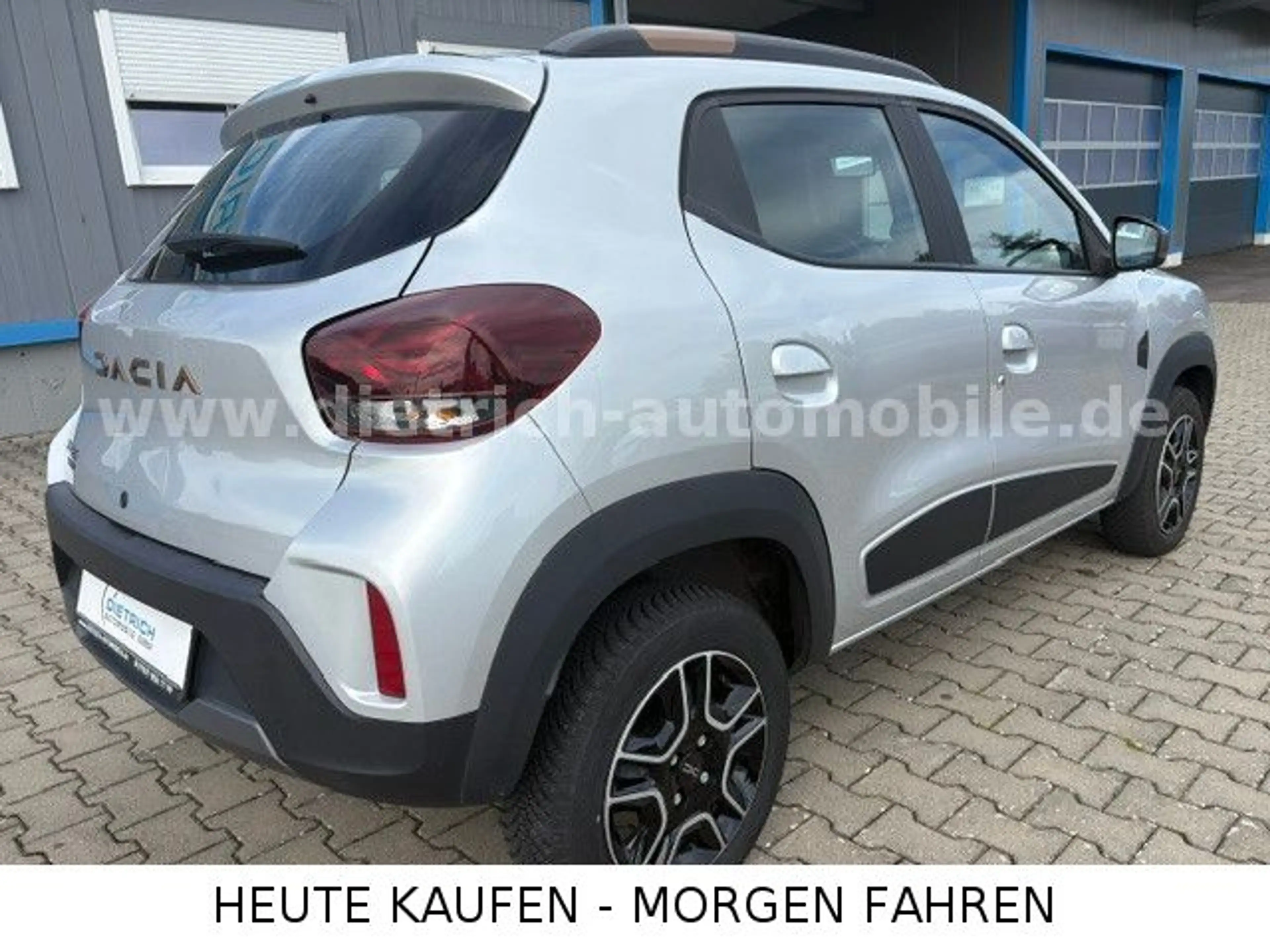 Dacia Spring Extreme Electric 65 KAMERA PDC AUTOMATIC — photo 4