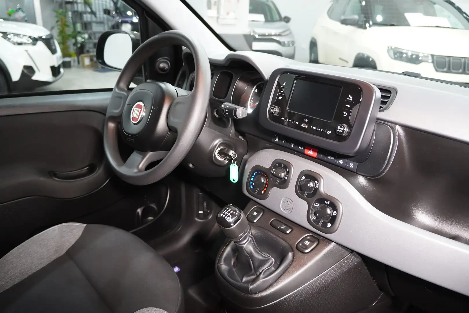 Fiat Panda CROSS 1.0 Hybrid 70cv  5° Posto CarPlay Nero - 2