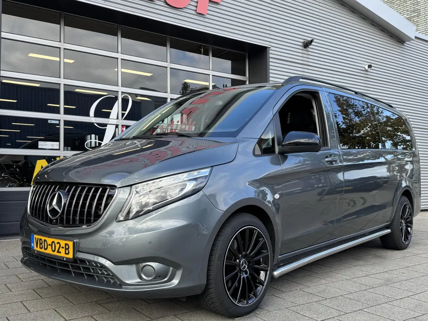Mercedes-Benz Vito 119 CDI Extra Lang DC - Automaat I Navigatie I Lee Gris - 1
