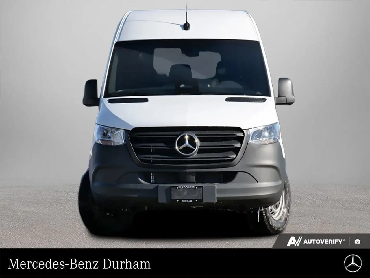 Mercedes-Benz Sprinter снимка Mercedes-Benz Sprinter