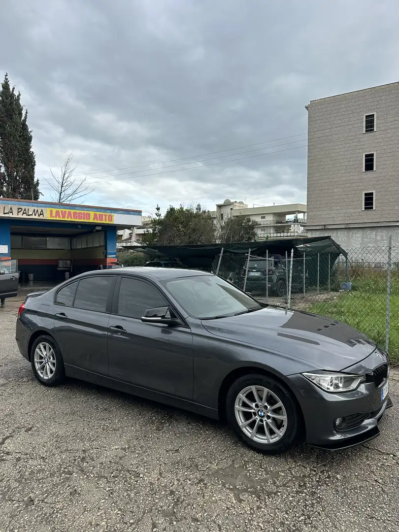 BMW 316 316d Aut. Luxury Line - 1