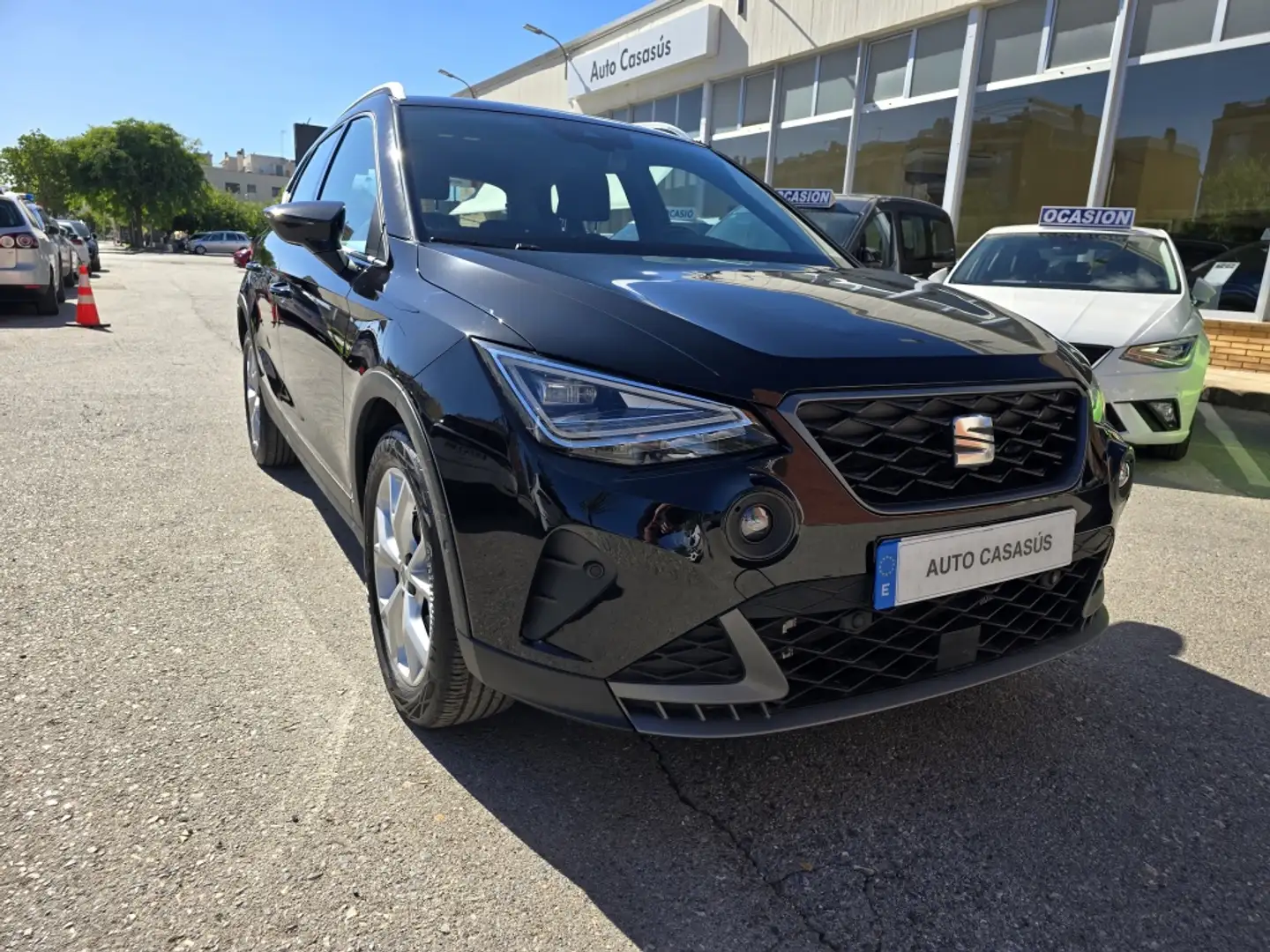 SEAT Arona 1.0 TSI S&S FR DSG7 XM 115 Negro - 1