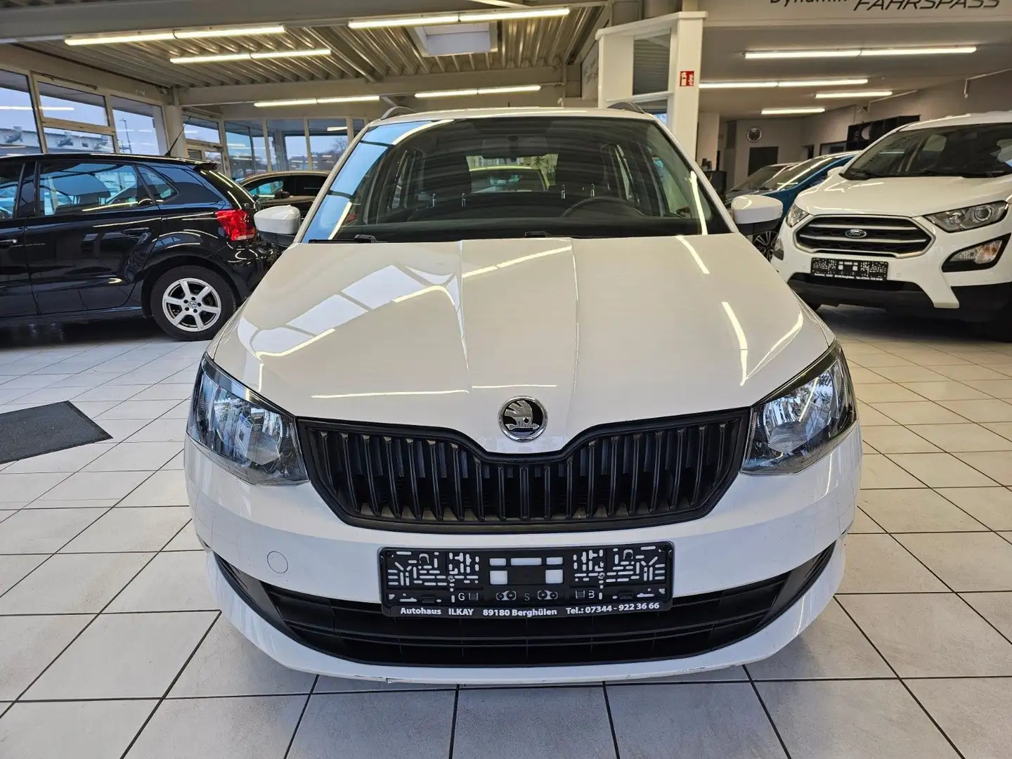 Skoda Fabia Combi Active Blanc - 2