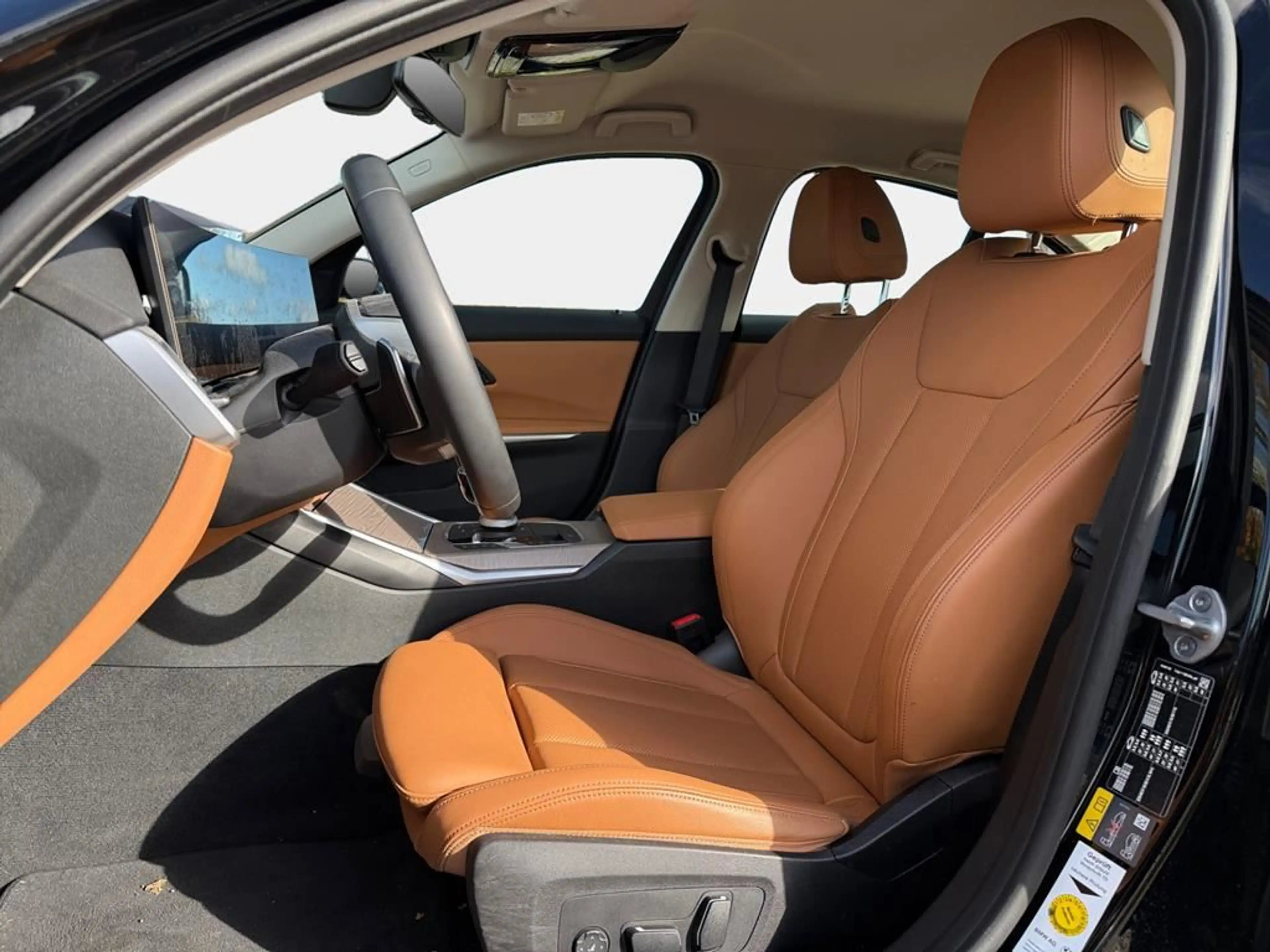 BMW 330 — photo 10