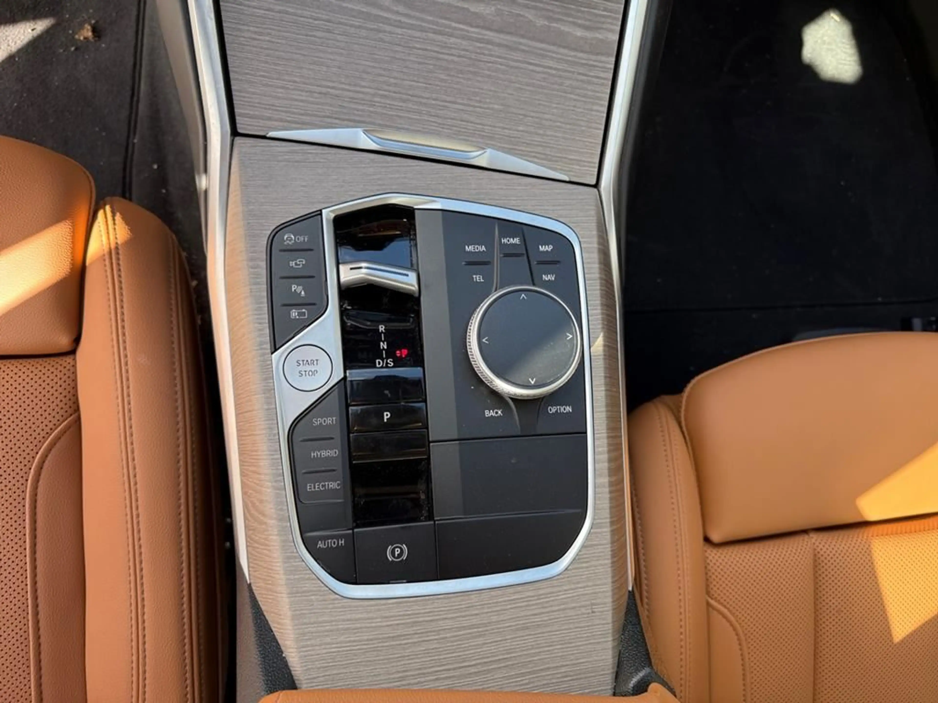 BMW 330 — photo 11