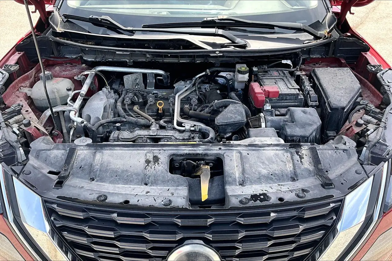 Nissan Rogue снимка Nissan Rogue