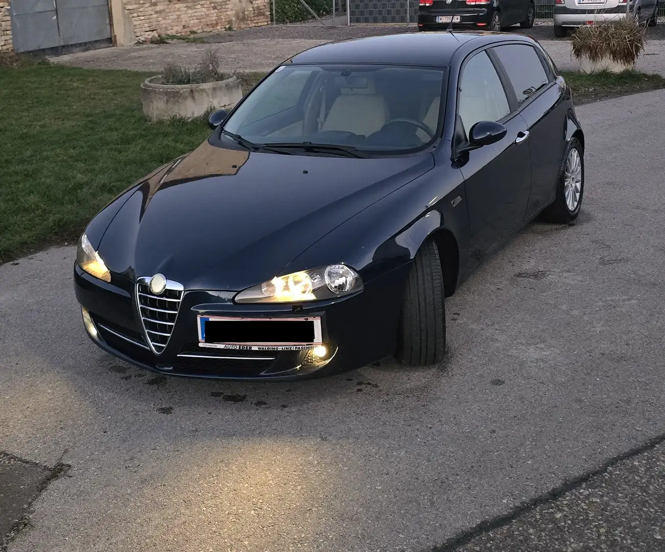 Alfa Romeo 147 1,6 Twin Spark Distinctive - 1