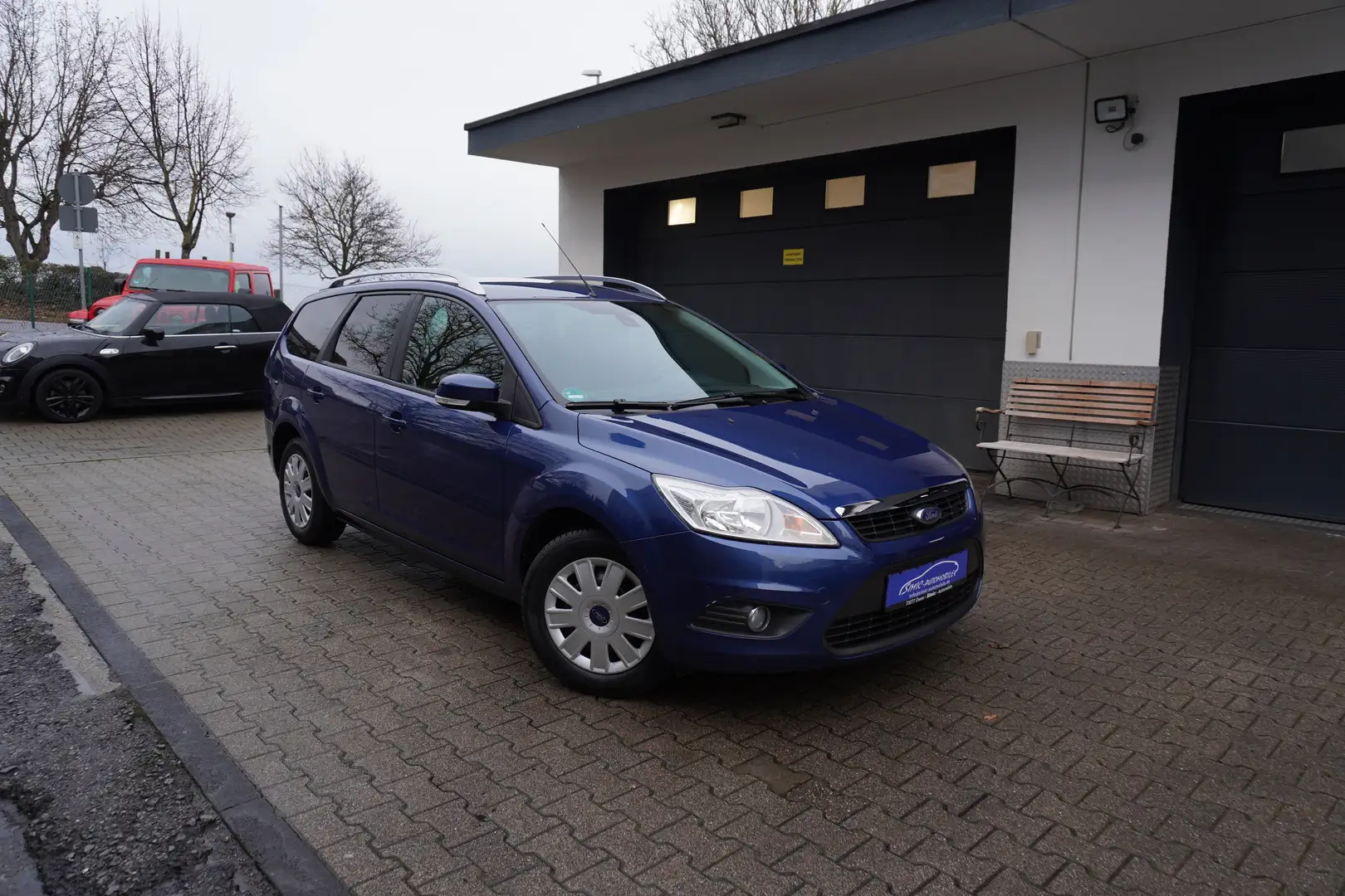 Ford Focus Turnier 1.6-16V Style KLIMA+SERVO+ZV Blau - 1