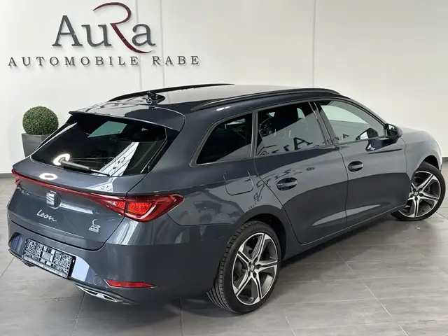 Seat Leon Leon view 5