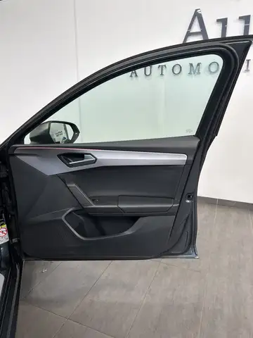 Seat Leon Leon view 7