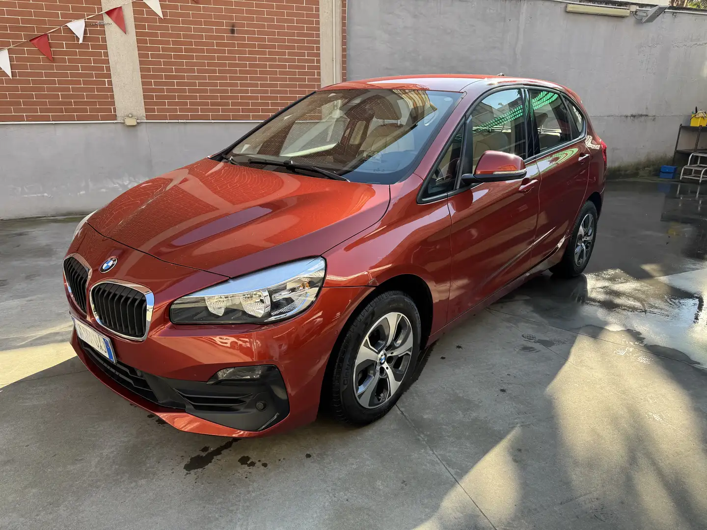 BMW 216 216d Active Tourer Advantage UNIPROP. FULL OPTIONA Rojo - 2