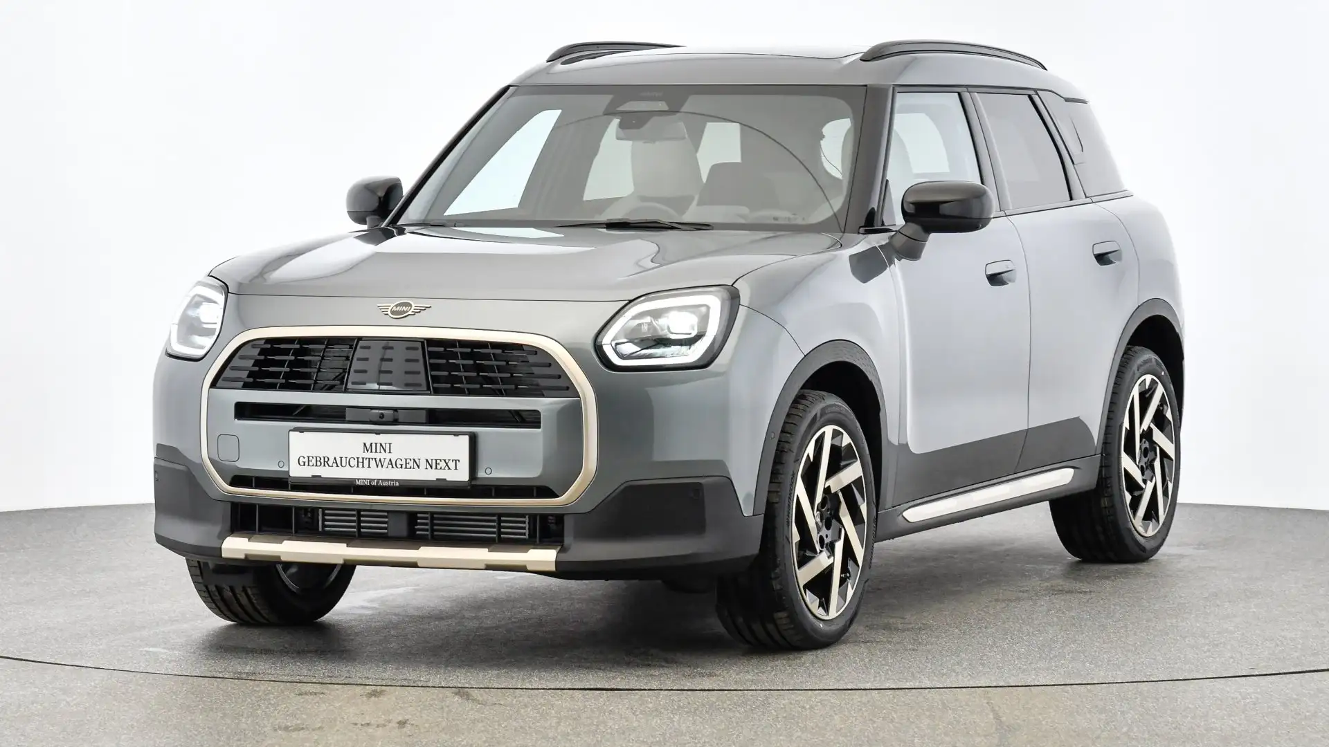 MINI Countryman C Grün - 1