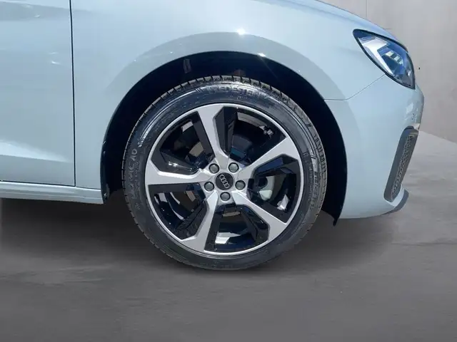 Audi A1 view 7
