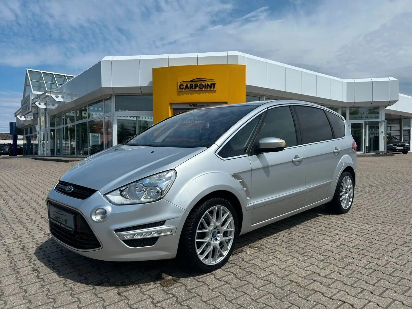 Ford S-Max Titanium 2.0 EcoBoost Winterpaket AHK Navi Silber - 1