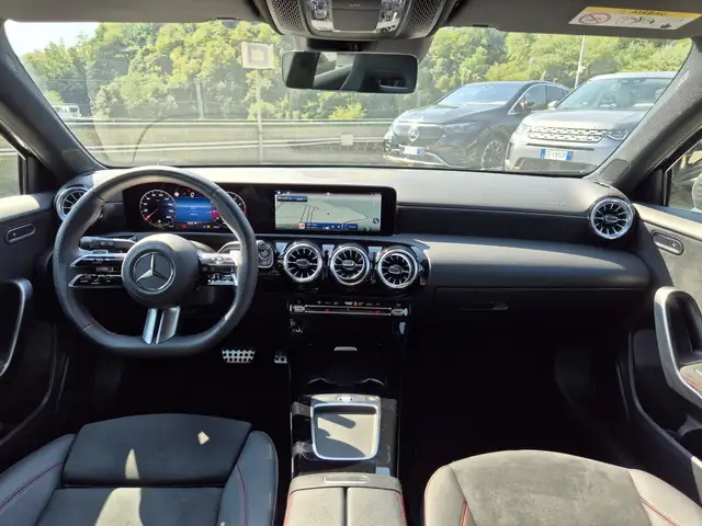 Mercedes-Benz A-Class view 8