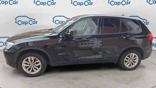 BMW X3 view 2
