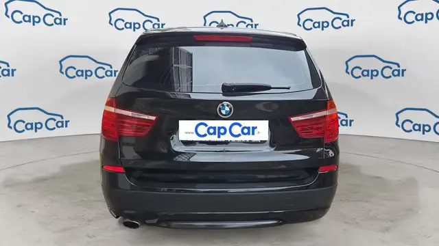 BMW X3 view 3