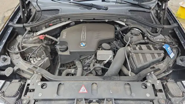 BMW X3 view 15