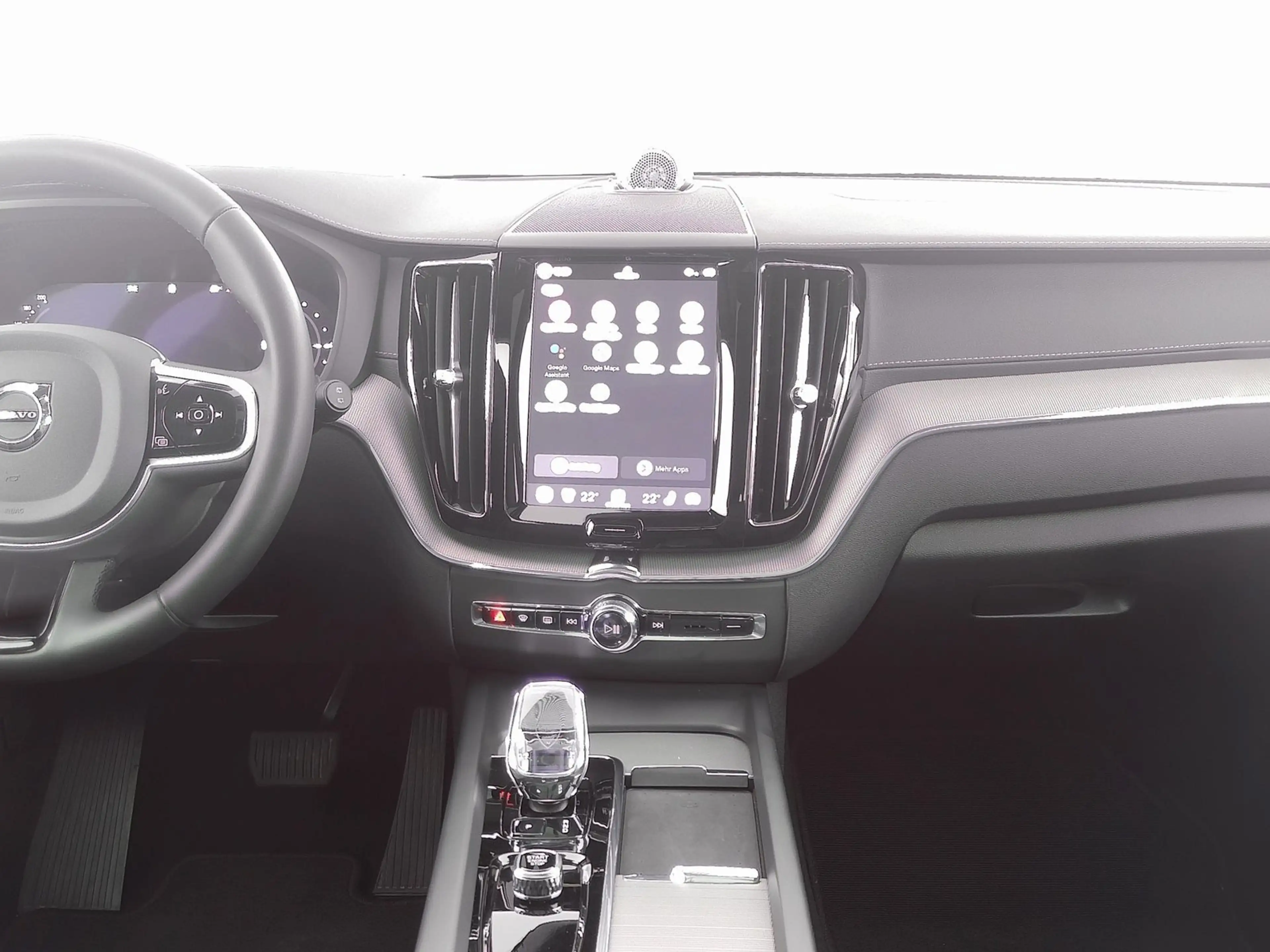 Volvo XC60 T8 AWD Ultra Black Edition FOUR-C*B&W*360° — photo 6