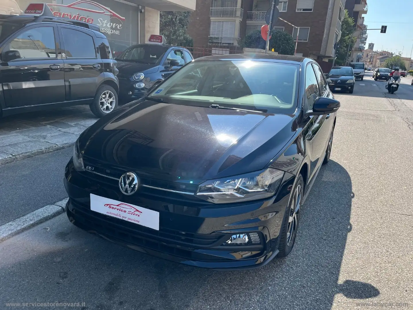 Volkswagen Polo Polo VI 2017 5p 1.0 tsi Highline 115cv R-Line Nero - 1