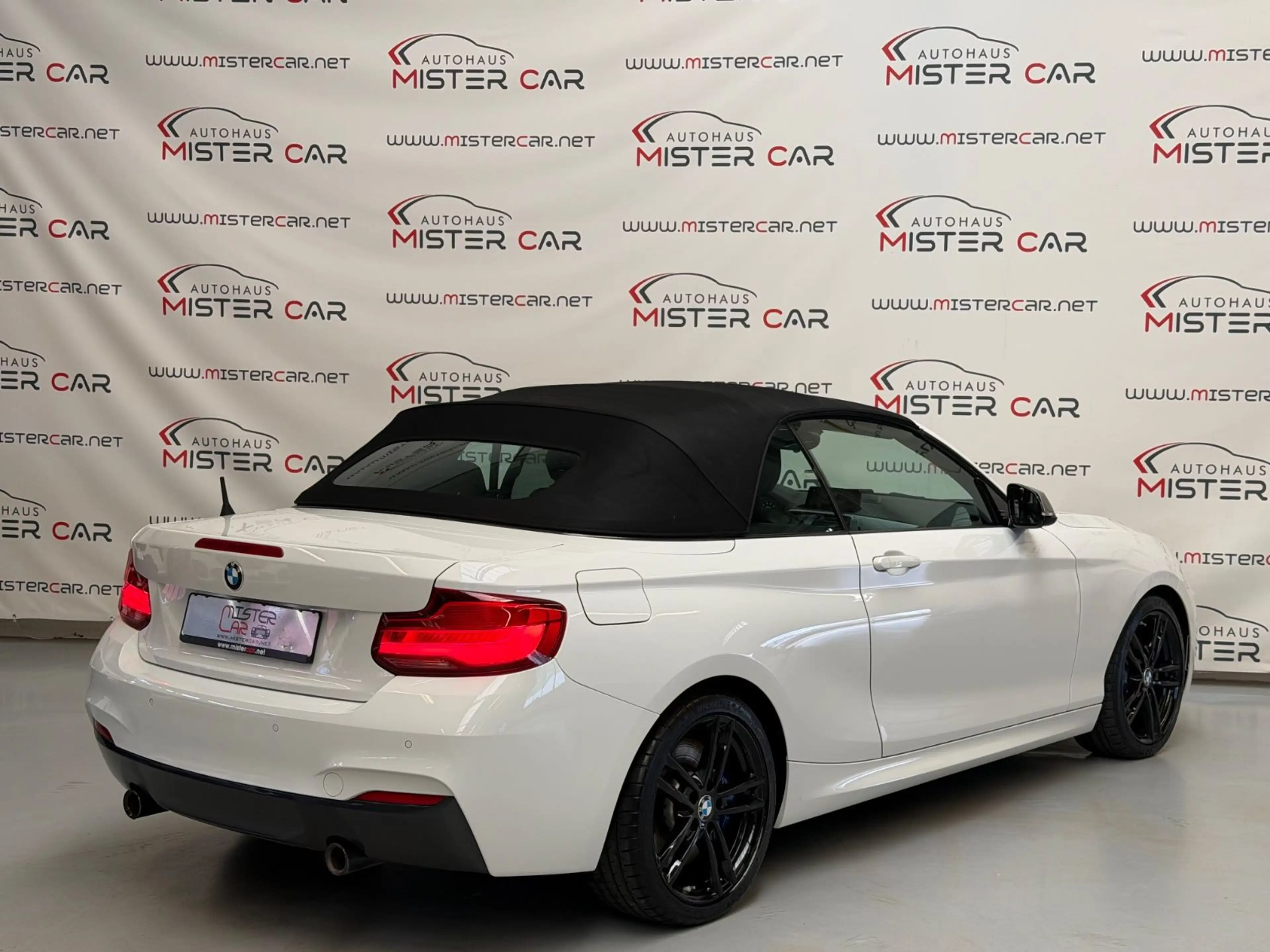 BMW 240 Cabrio M Sport DIGI/LED/NAVI/H&K/OPENAIR — photo 8