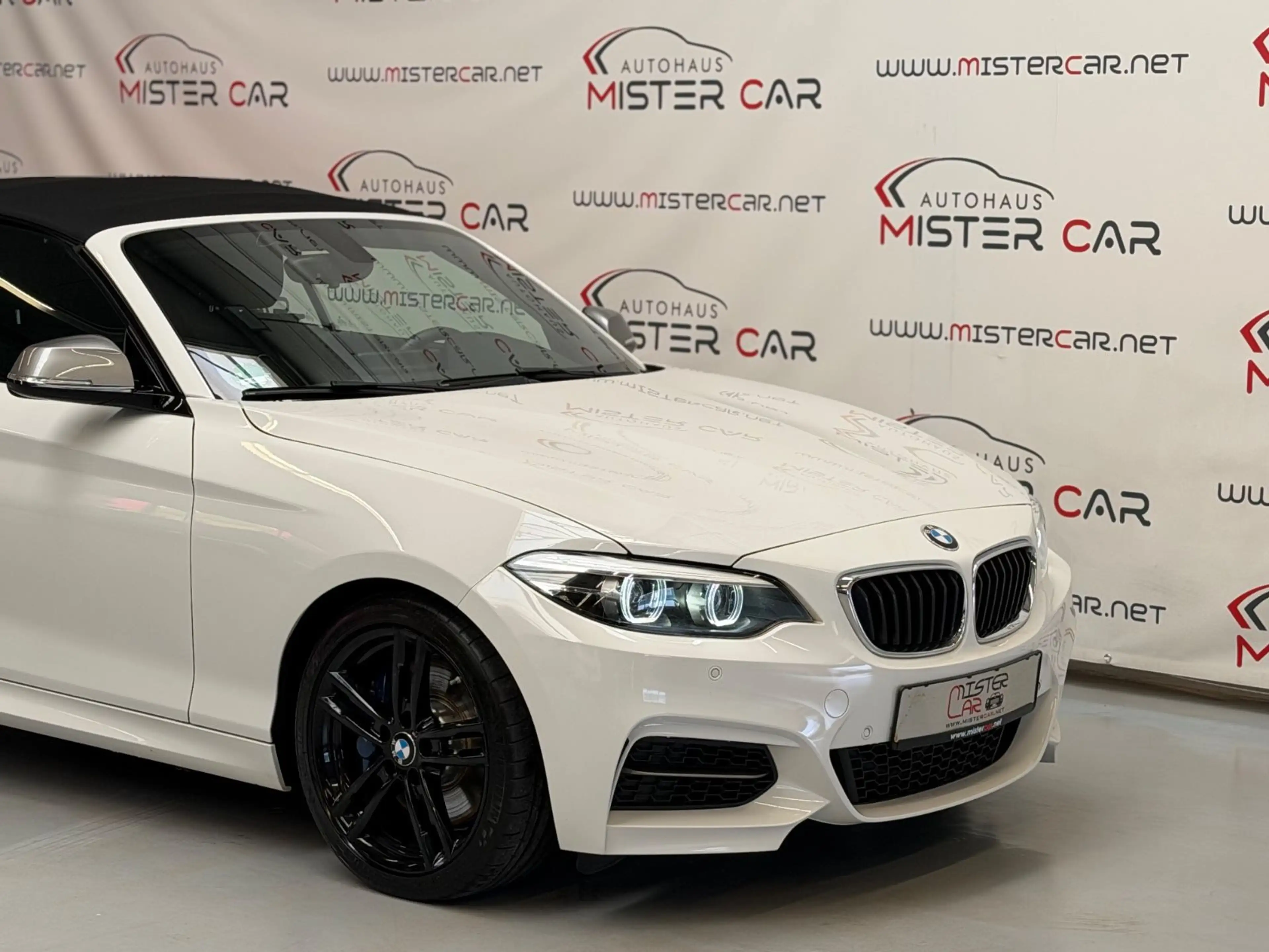 BMW 240 Cabrio M Sport DIGI/LED/NAVI/H&K/OPENAIR — photo 7