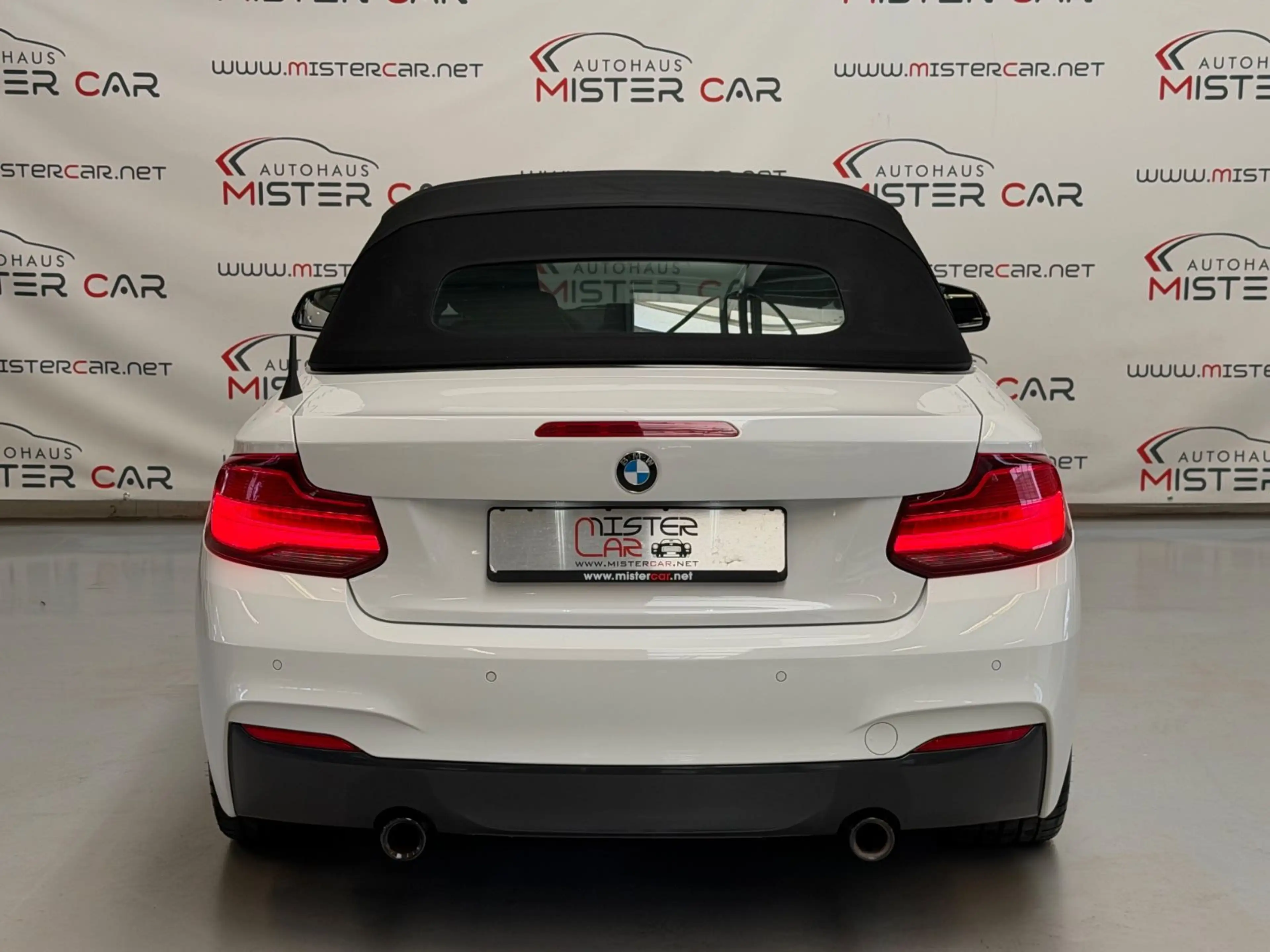 BMW 240 Cabrio M Sport DIGI/LED/NAVI/H&K/OPENAIR — photo 9
