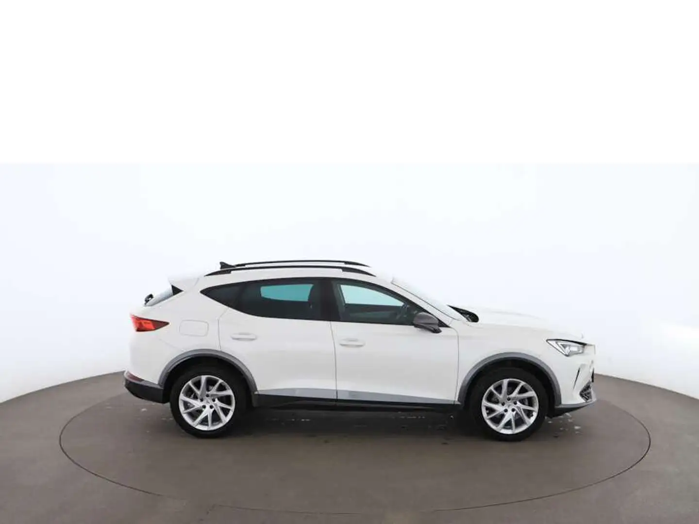 CUPRA Formentor 1.5 TSI LED RADAR LEDER ASSIST PDC Weiß - 2