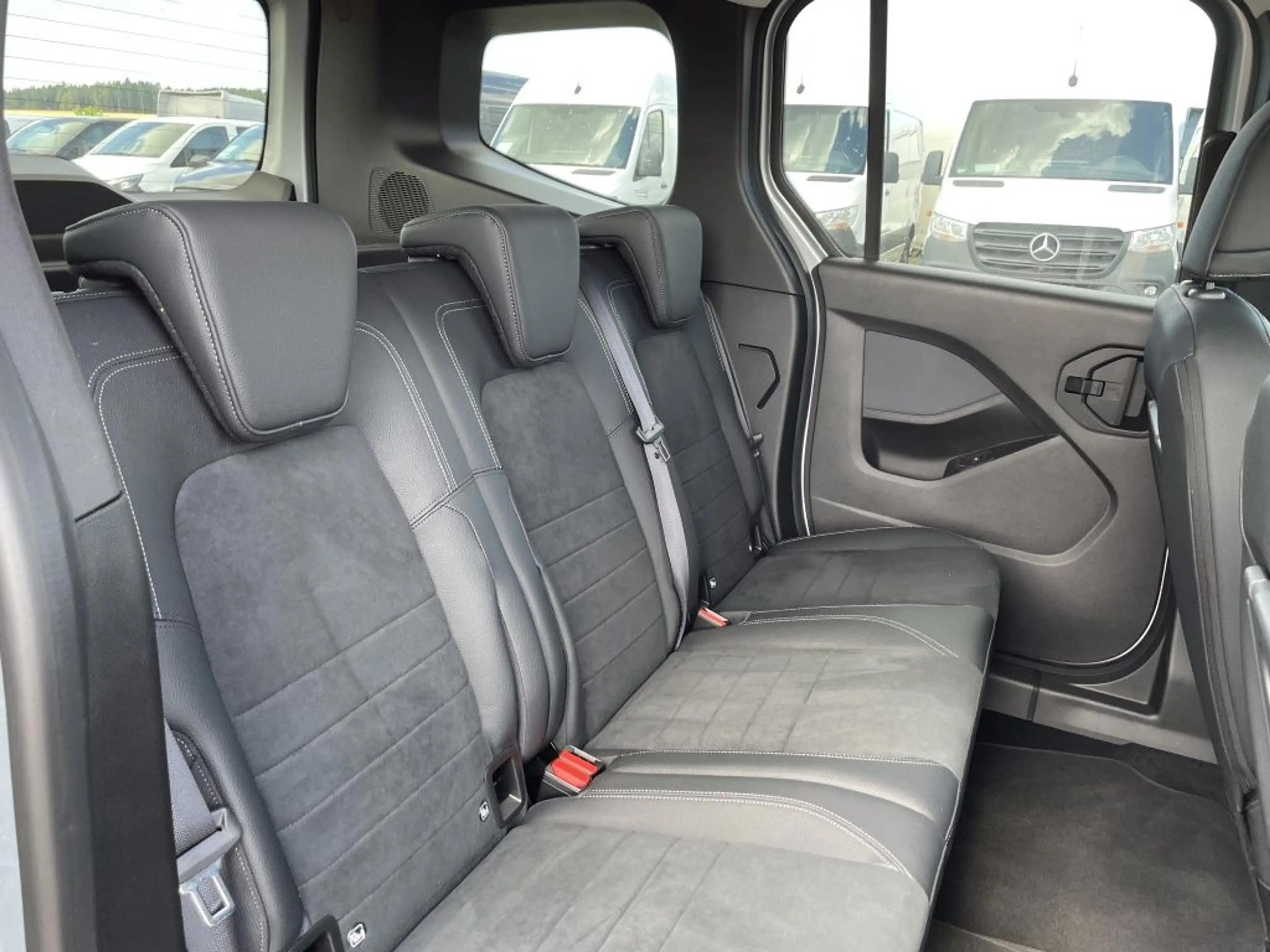 Mercedes-Benz T-Class T 180d Progressive EDITION/MBUX/NAVI/KAMERA/KEYL — photo 9