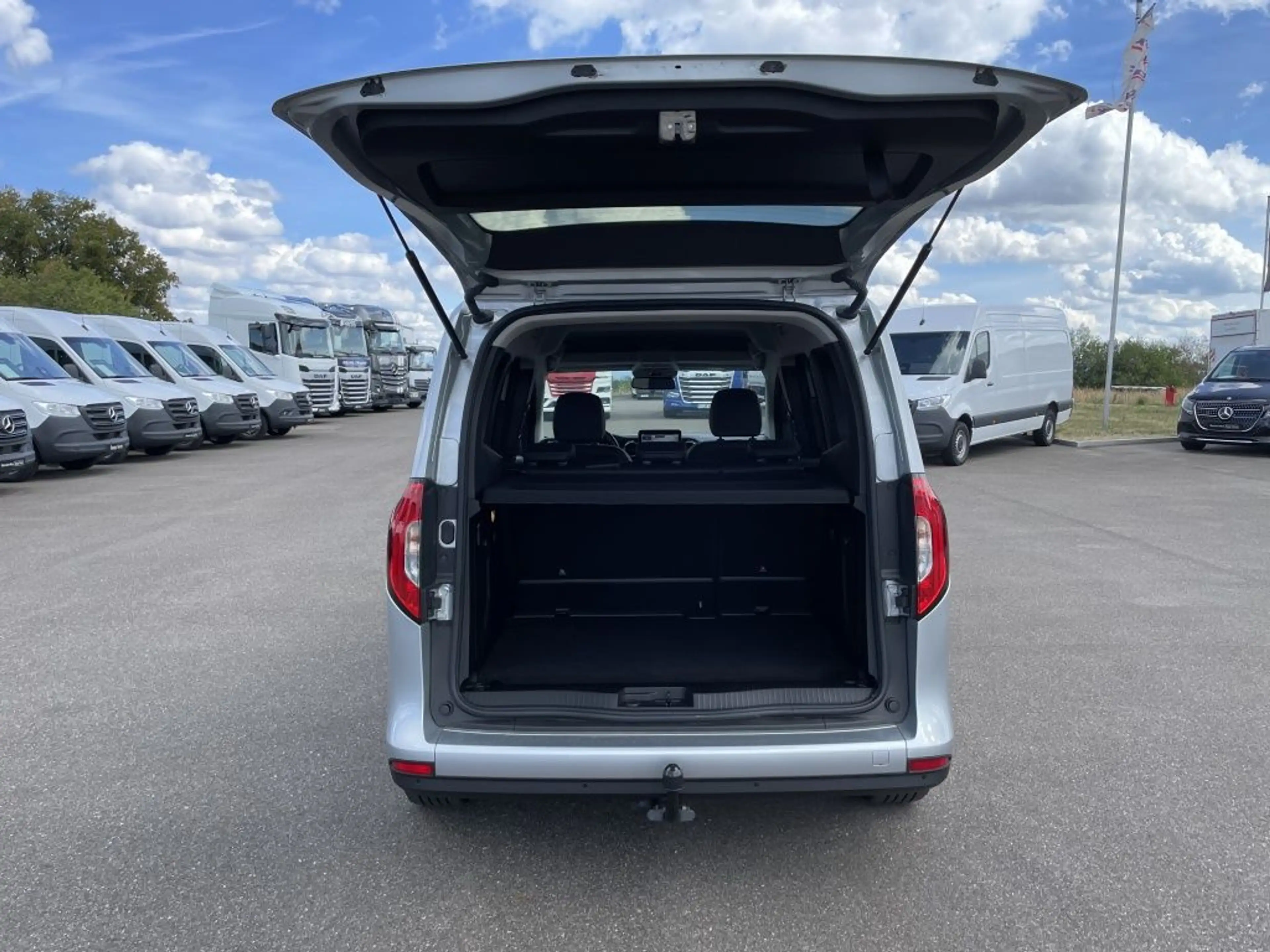 Mercedes-Benz T-Class T 180d Progressive EDITION/MBUX/NAVI/KAMERA/KEYL — photo 7