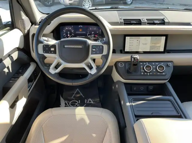 Land Rover Defender view 7
