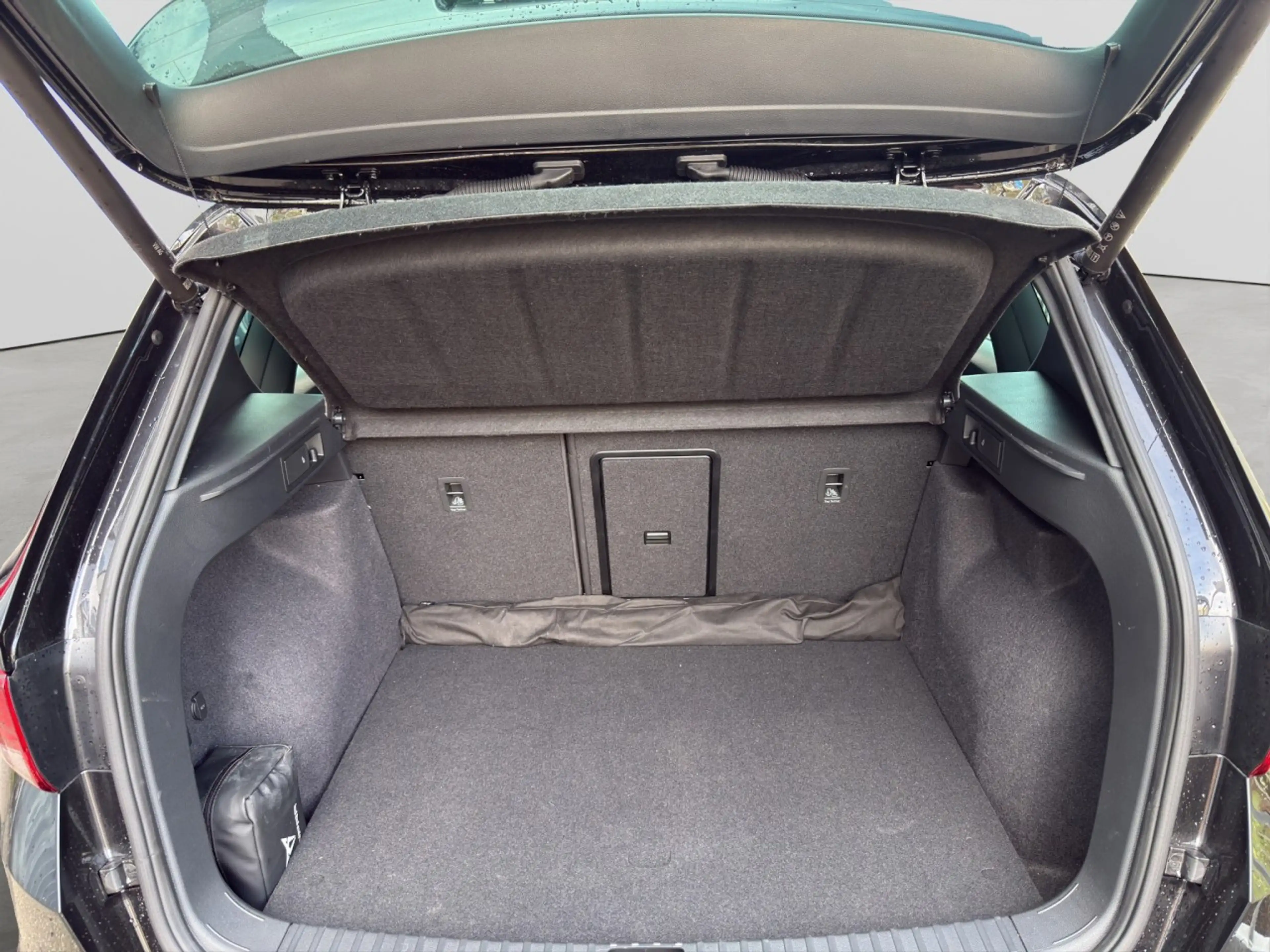 CUPRA Ateca VZ 4Drive Pano, Navi, Kamera Klima Navi — photo 7