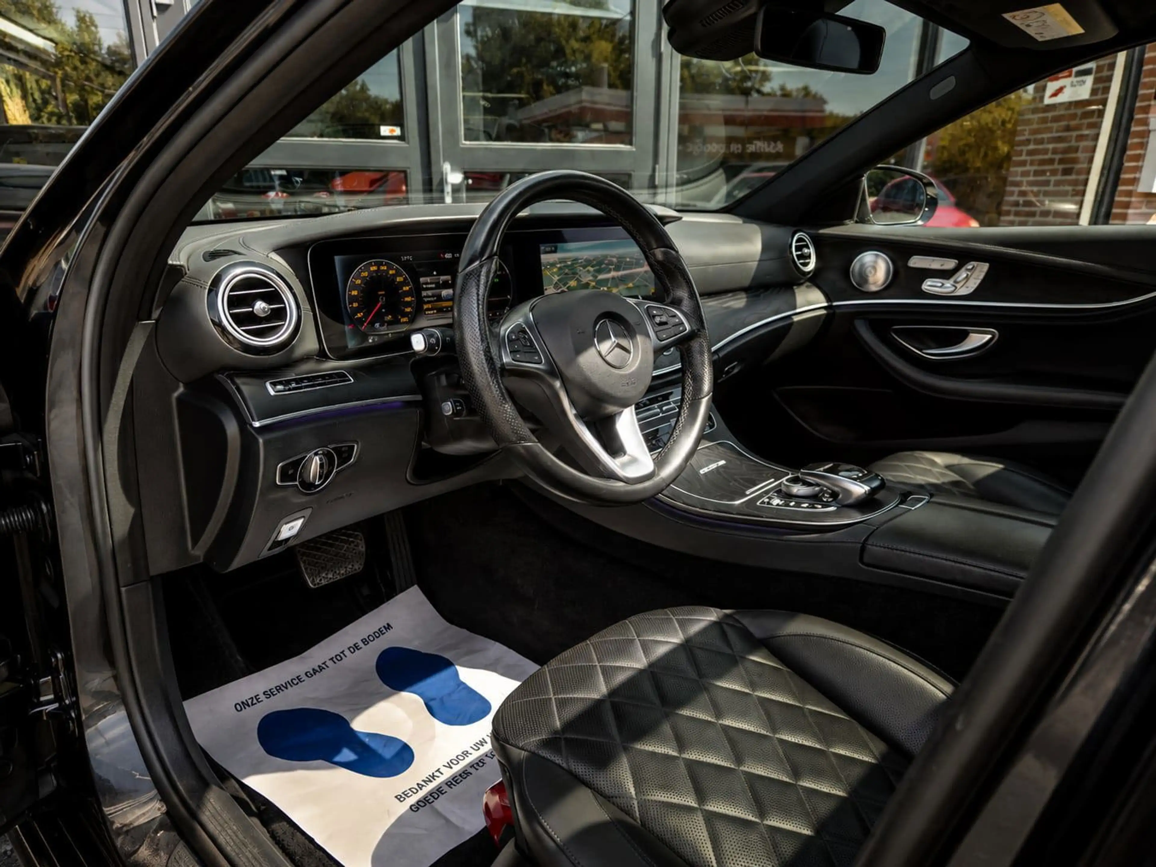 Mercedes-Benz E 350 e Business Solution AMG Vol! Onderhouden — photo 11