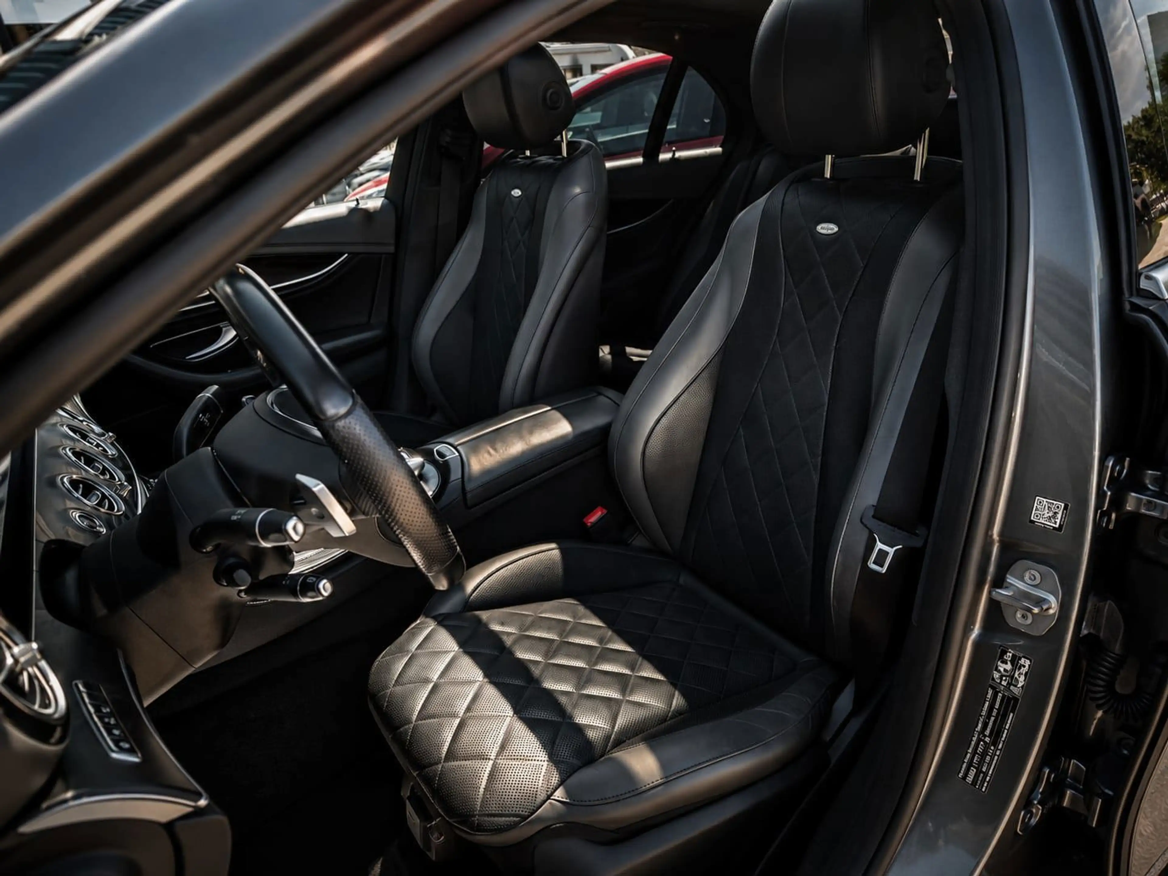 Mercedes-Benz E 350 e Business Solution AMG Vol! Onderhouden — photo 10