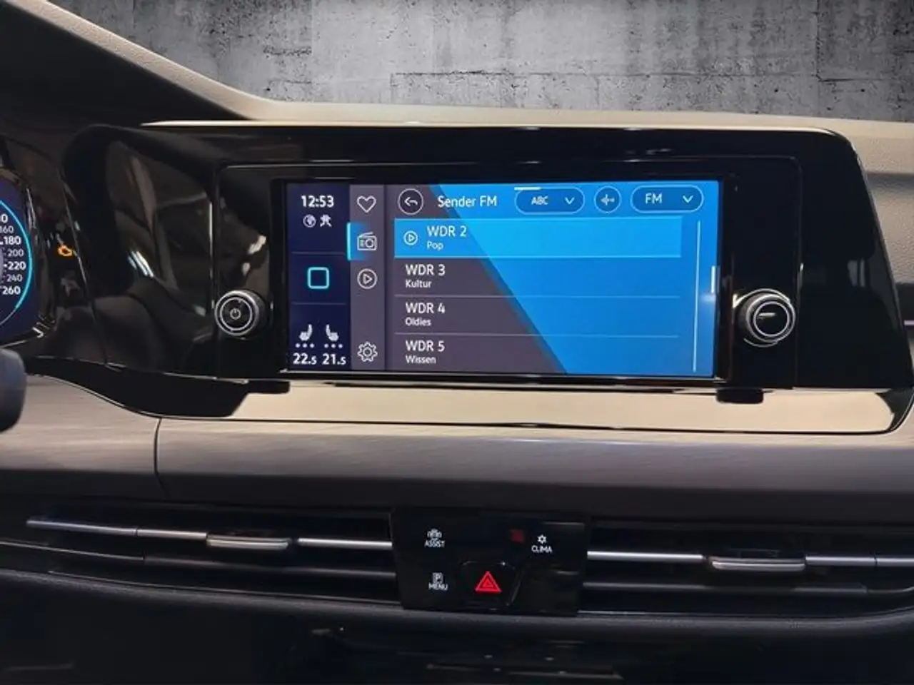 Volkswagen Golf 1.5 TSI Style LED+SHZ+Kamera+PDC 20