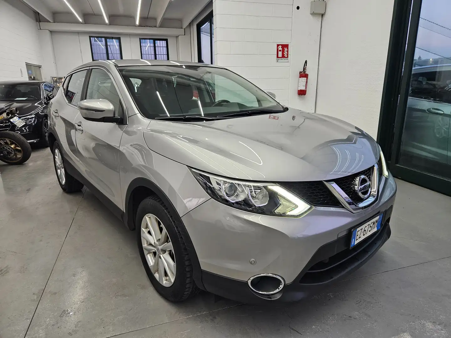Nissan Qashqai Qashqai II 2014 1.5 dci Tekna 110cv Argento - 1
