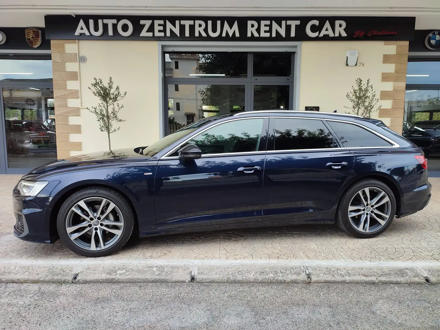 Audi A6 Avant 40 2.0 tdi mhev Business Sport s-tronic Bleu - 2