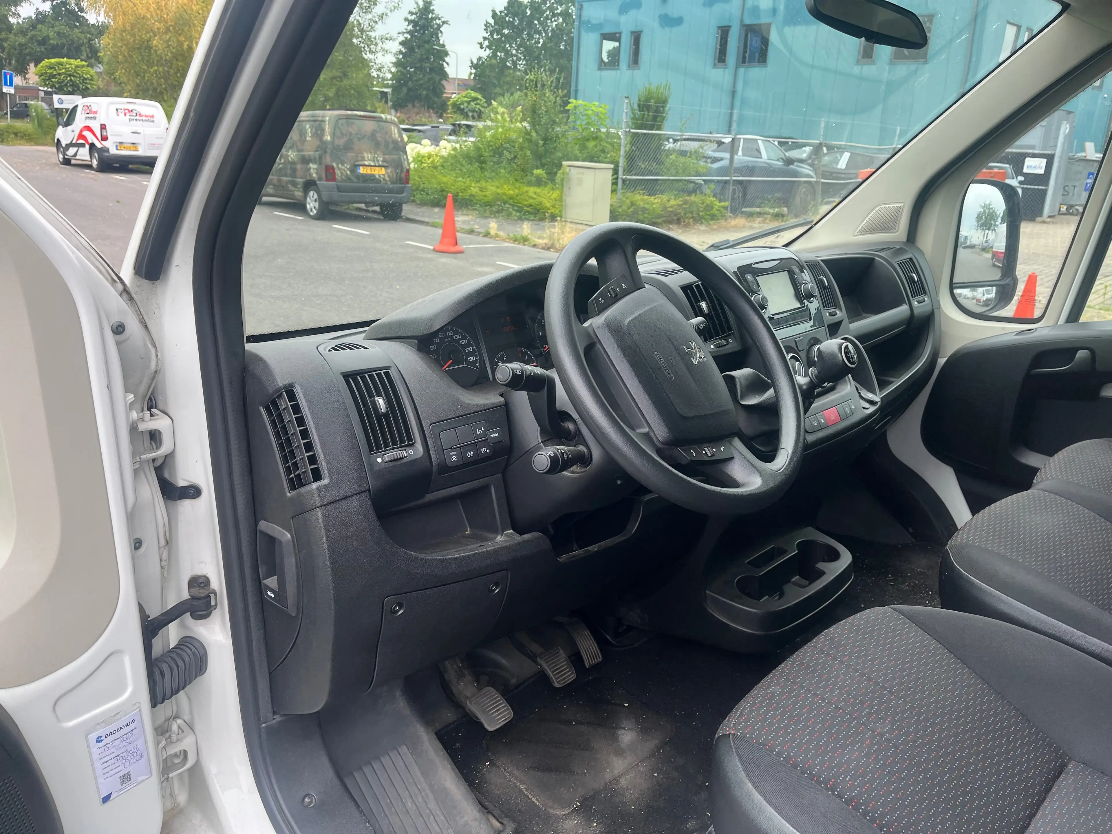 Peugeot Boxer 335 2.2 BlueHDi 140 L4 Grip | Laadklep | Laaddeur — photo 9