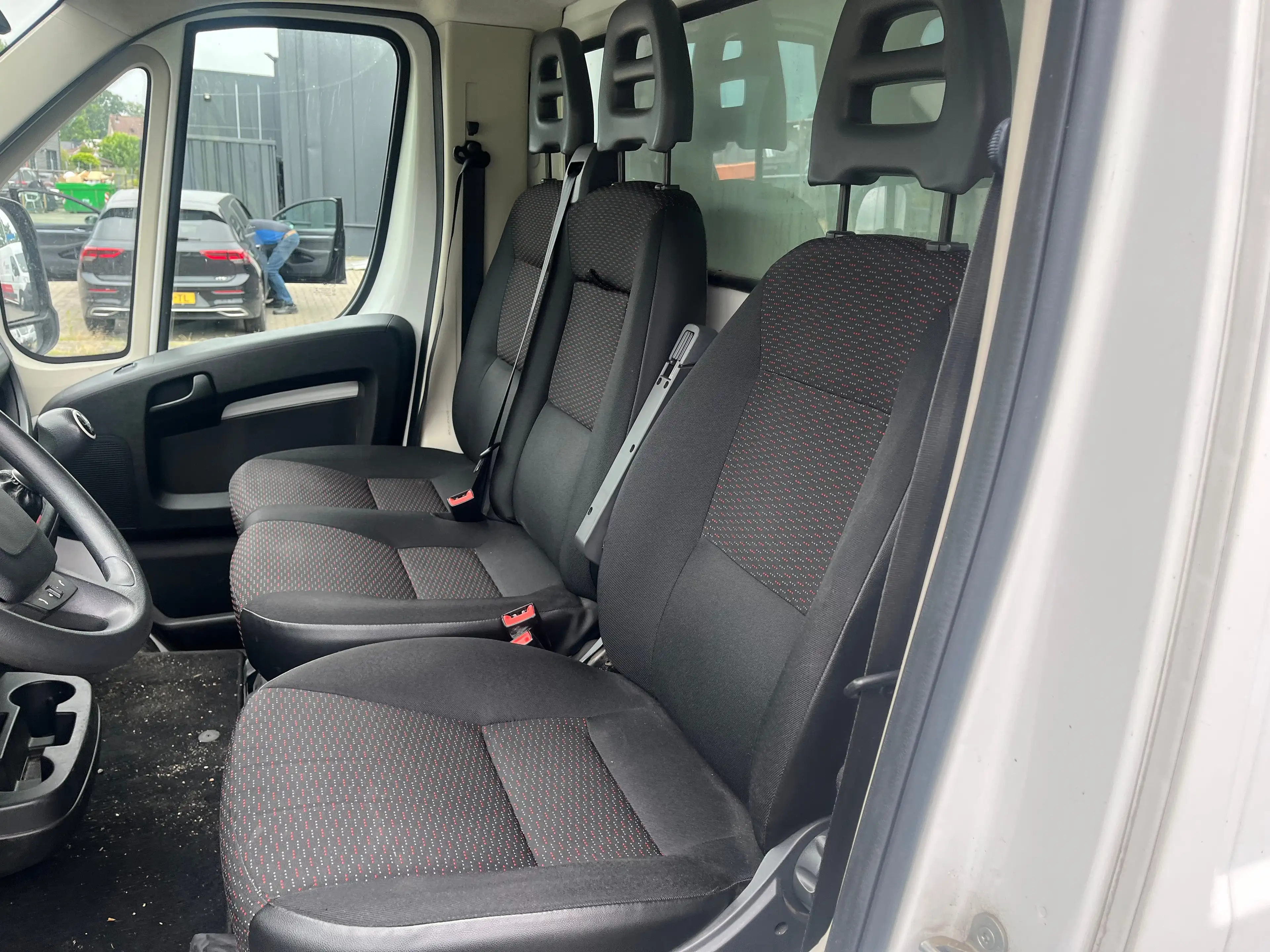 Peugeot Boxer 335 2.2 BlueHDi 140 L4 Grip | Laadklep | Laaddeur — photo 12