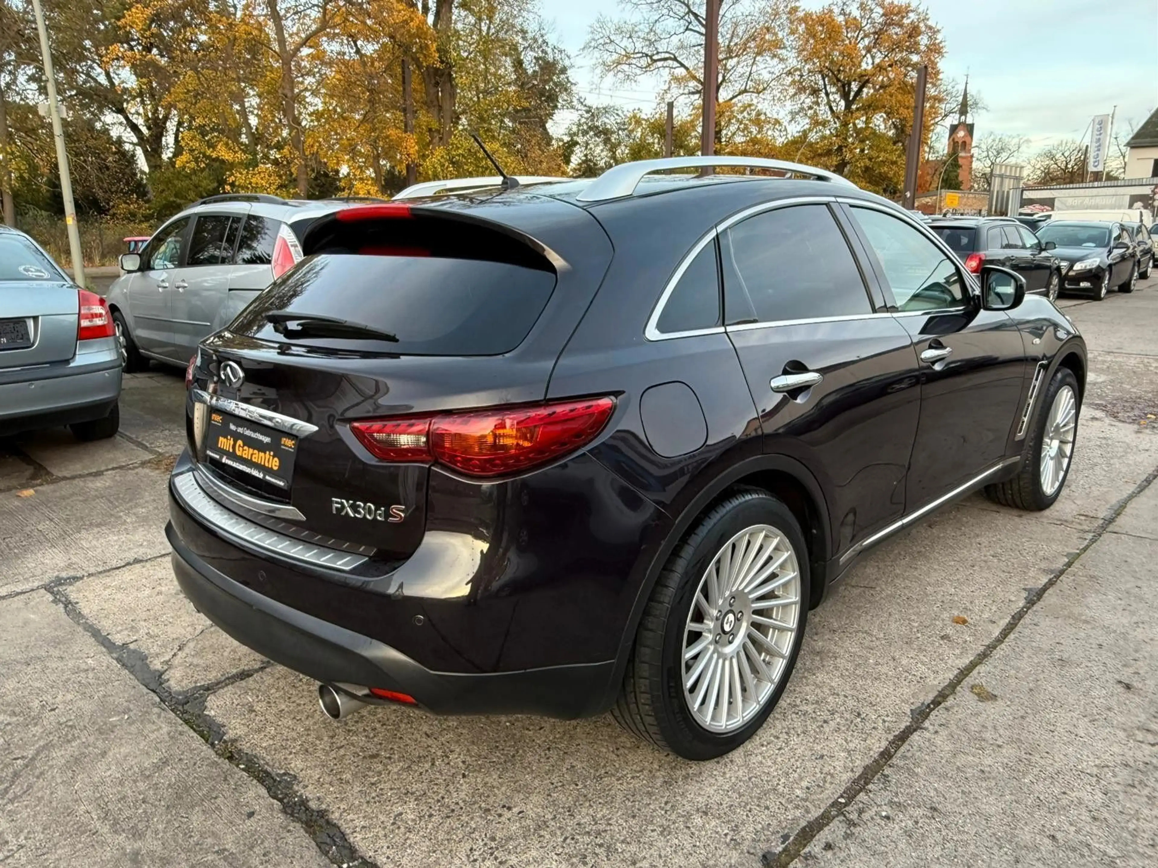 Infiniti FX 30d V6 AWD GT*TOP*TUV NEU*LEDER*SHZ* — photo 6
