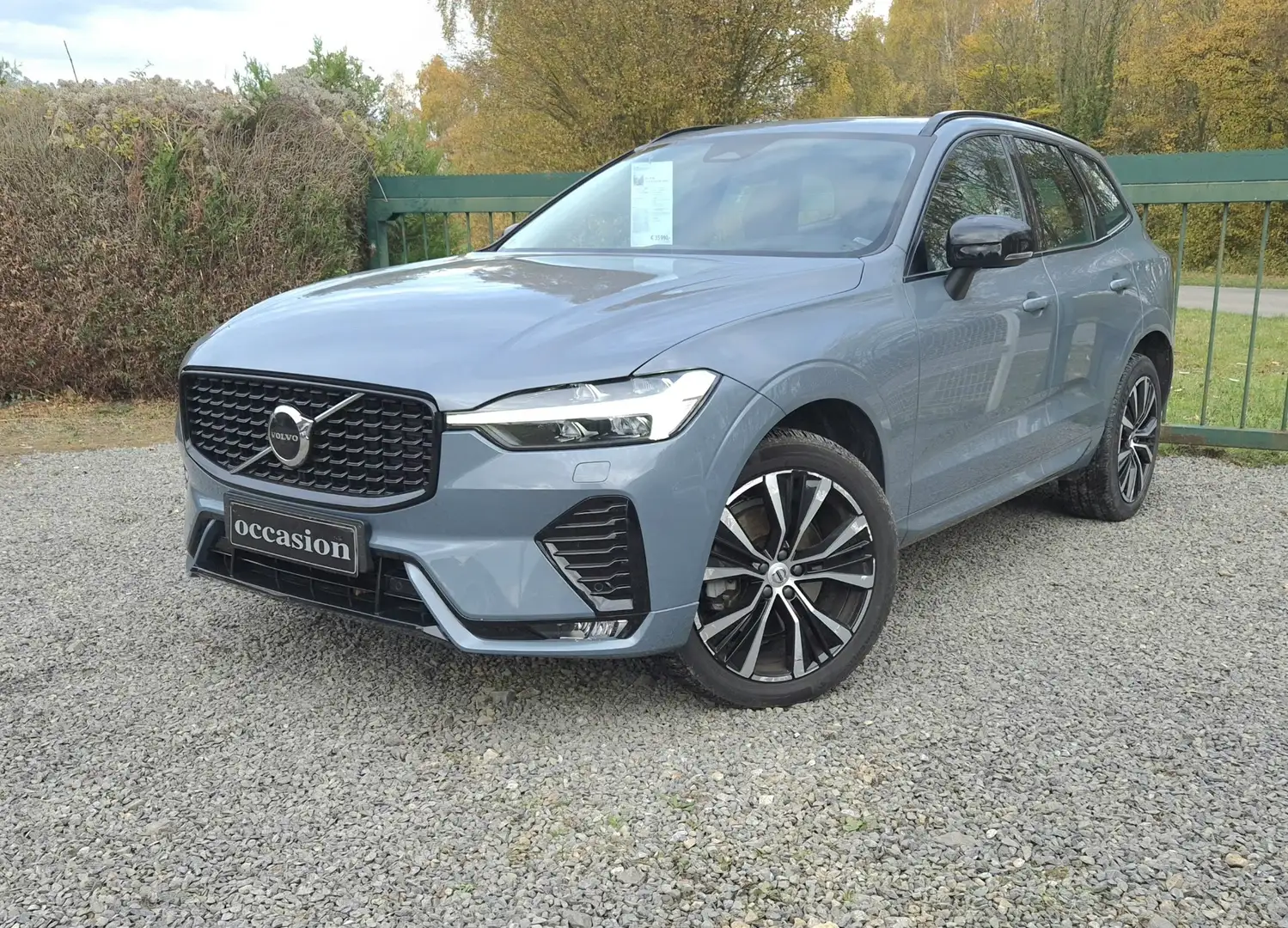 Volvo XC60 XC60 2.0 B4 MHEV AWD Ultimate Dark TVA RÉCUP. Grijs - 1