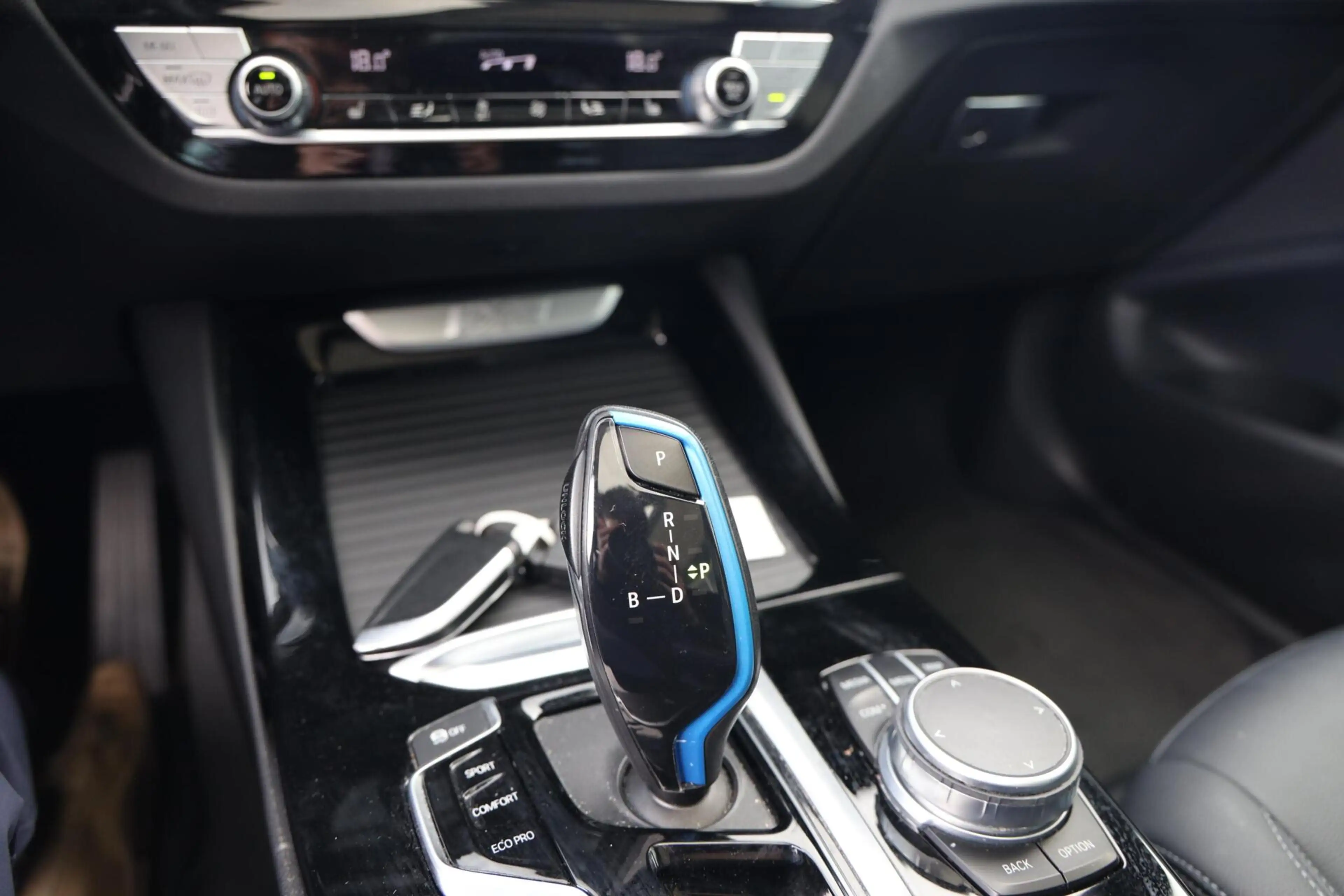 BMW iX3 Executive 80 kWh|Pano|Applecarplay|Adapt.cruise|Na — photo 13