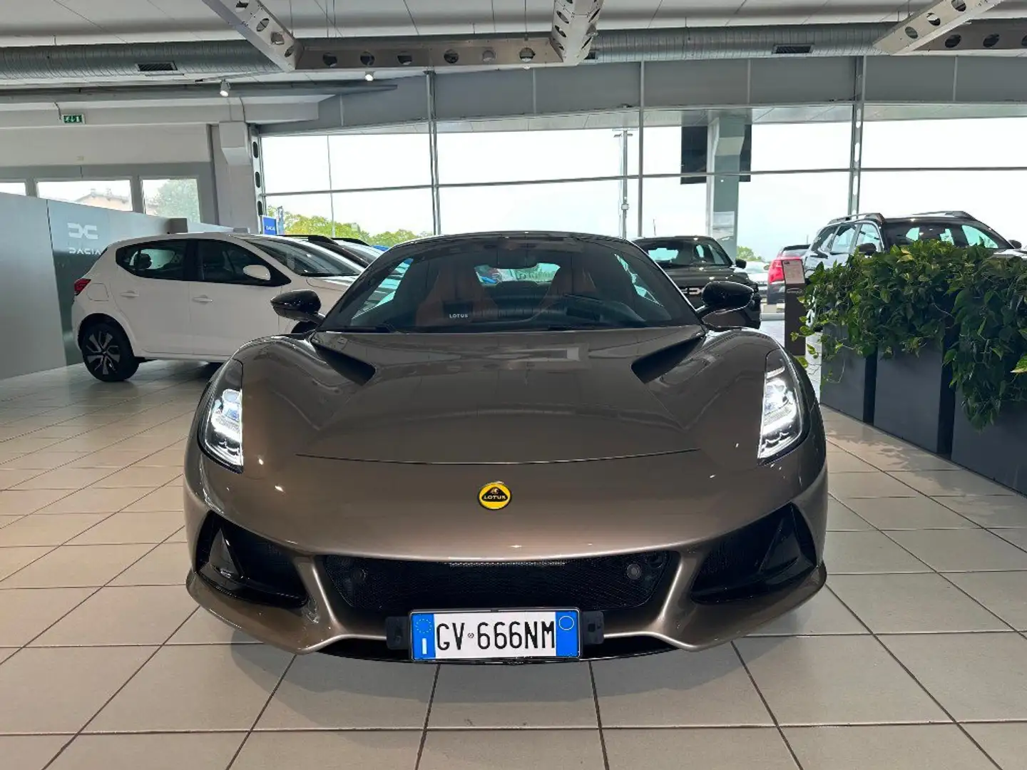 Lotus Emira Emira I4 Turbocharged DCT First Edition Grigio - 2
