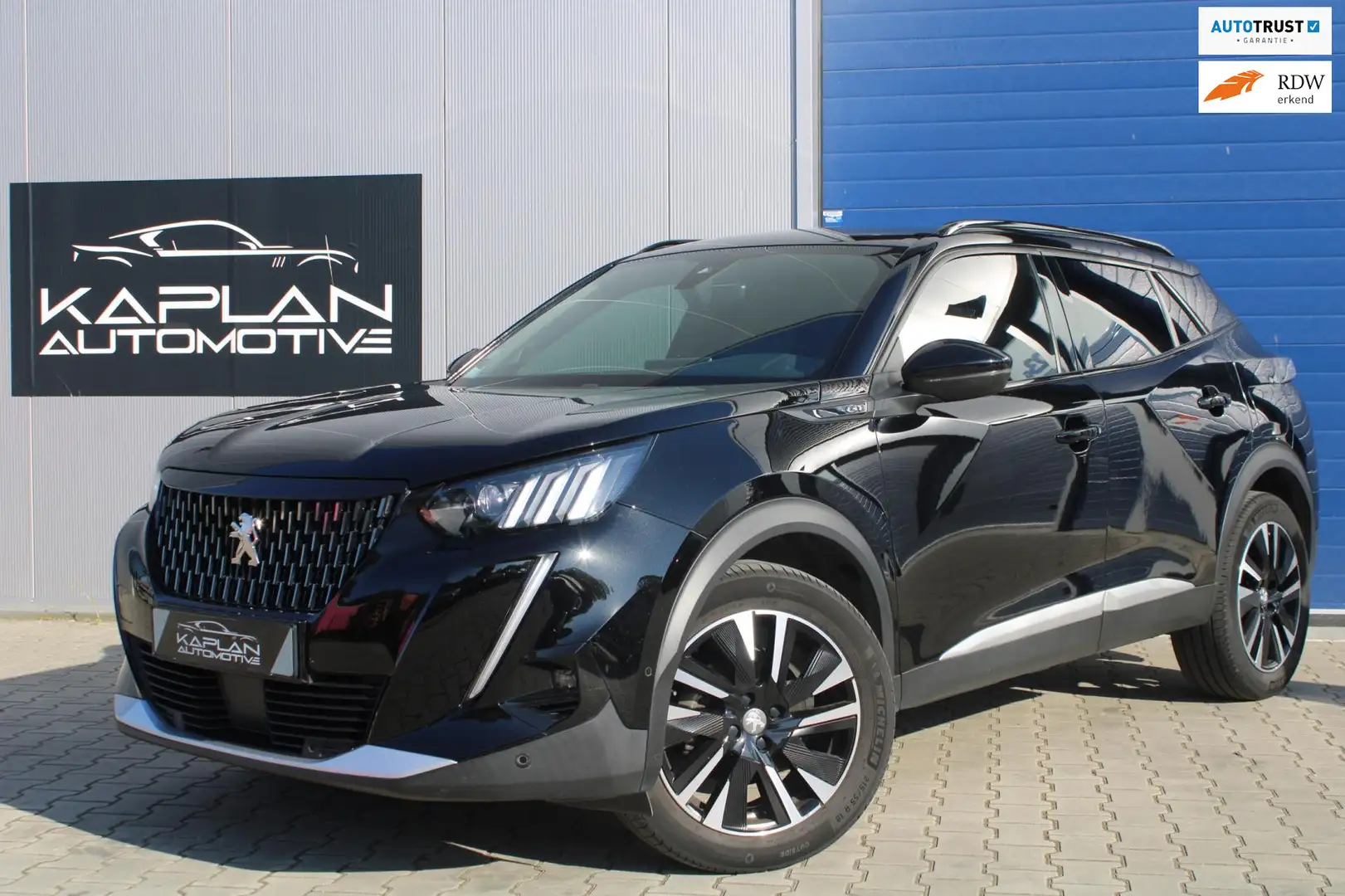 Peugeot 2008 1.2 GT 155PK Trekhaak ACC Lane Assist Stoelverw 36 Zwart - 1