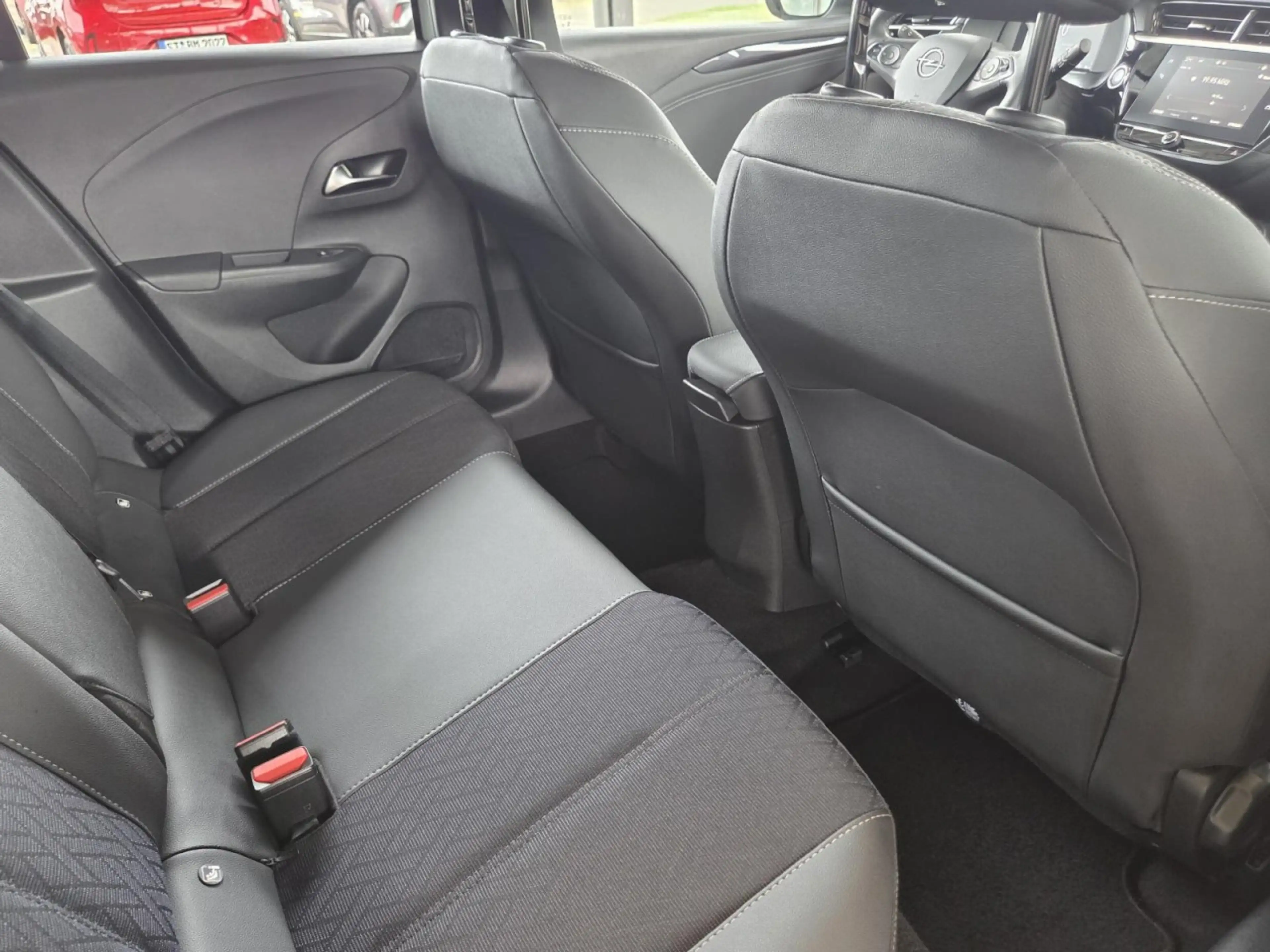 Opel Corsa-e **Sitzheizung/PDC/Allwetter** — photo 10