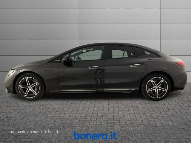 Mercedes-Benz EQE view 7