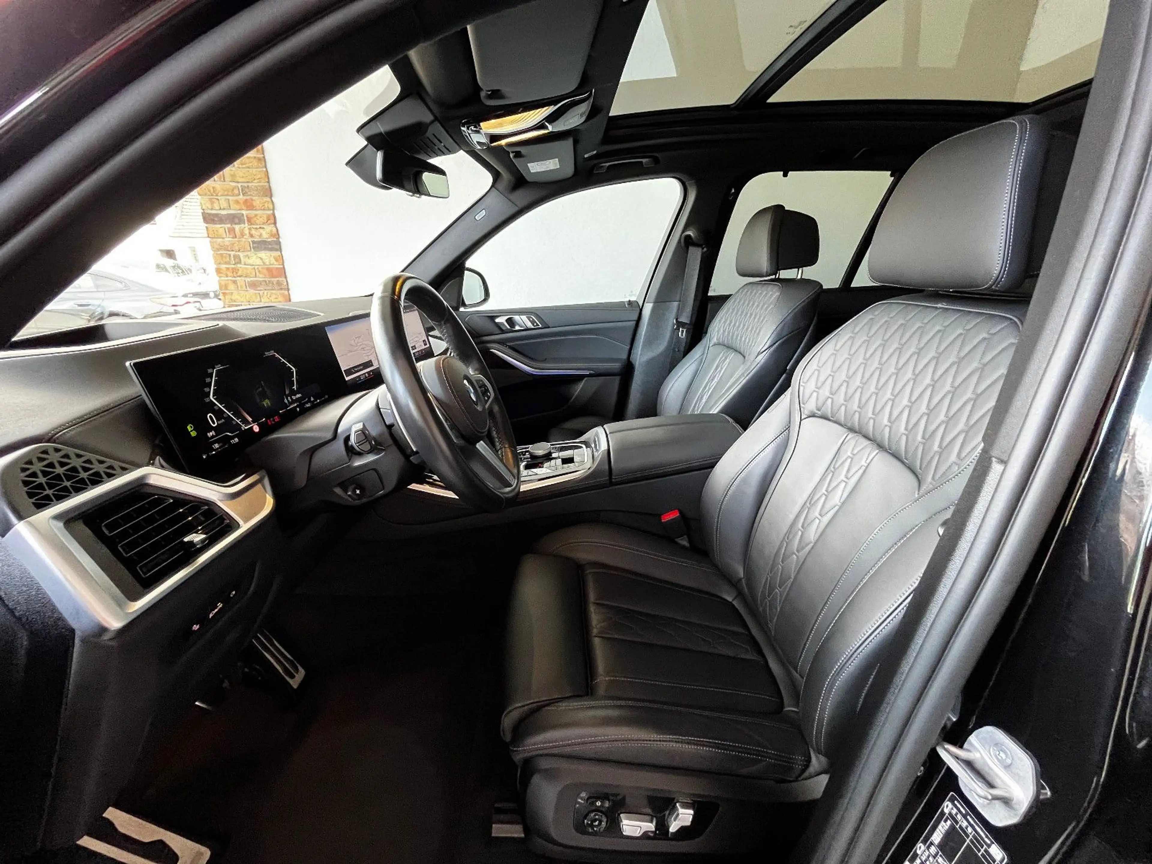 BMW X5 40i xDrive M Sport 20" Leder Pano HUD adapLED — photo 10